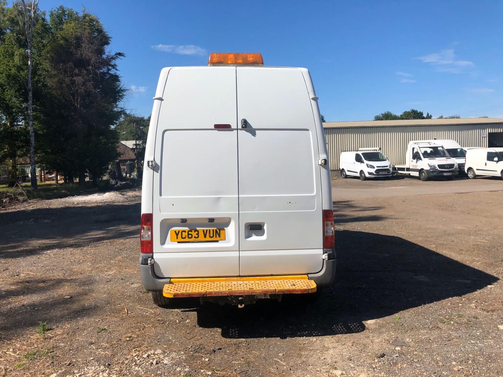 2013/63 REG FORD TRANSIT 125 T350 RWD 2.2 DIESEL PANEL VAN, SHOWING 0 FORMER KEEPERS *PLUS VAT* - Image 6 of 8