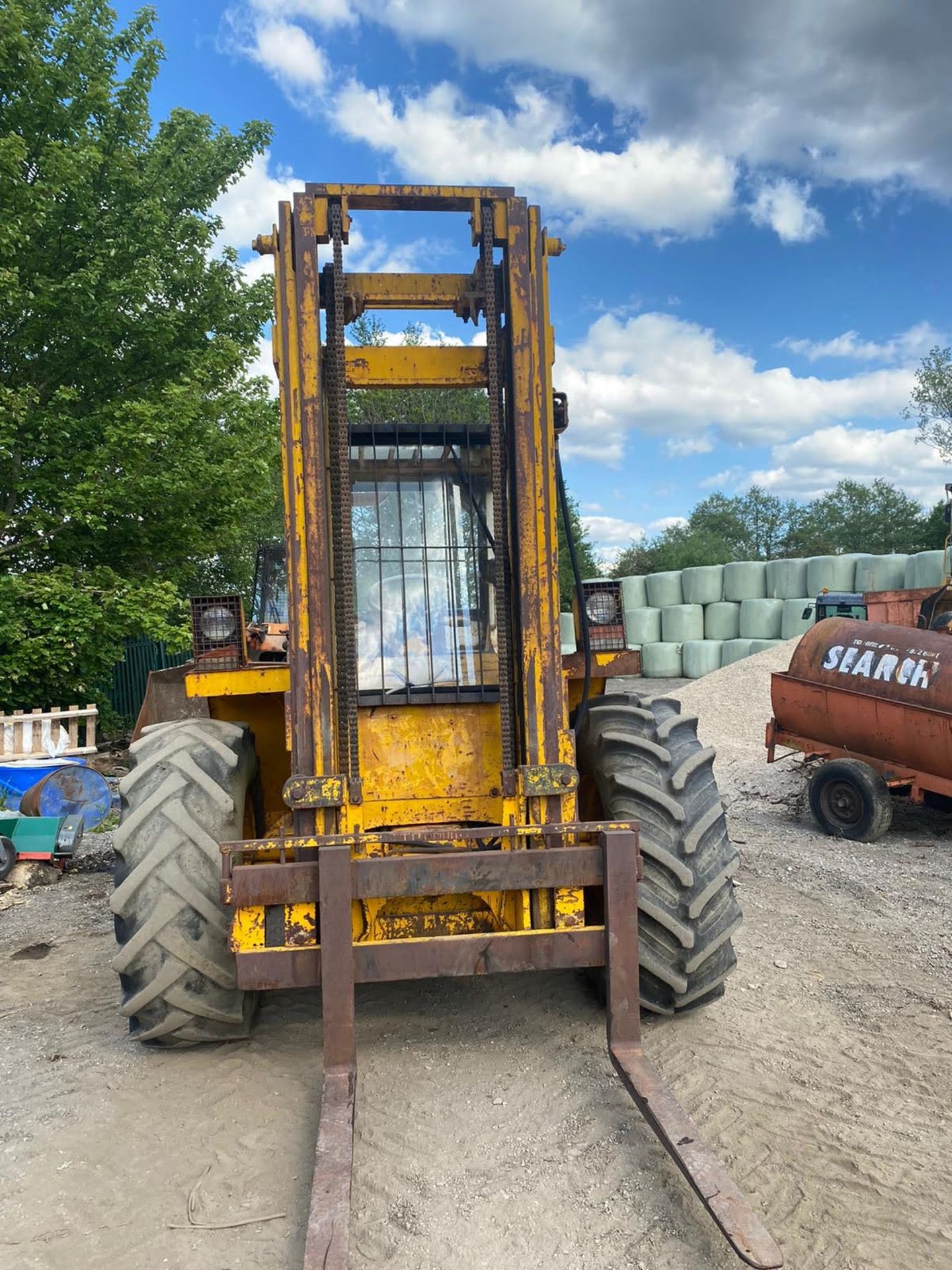 JCB 926 4 WHEEL DRIVE ROUGH TERRAIN FORK LIFT, RUNS, WORKS AND LIFTS *PLUS VAT* - Image 6 of 7