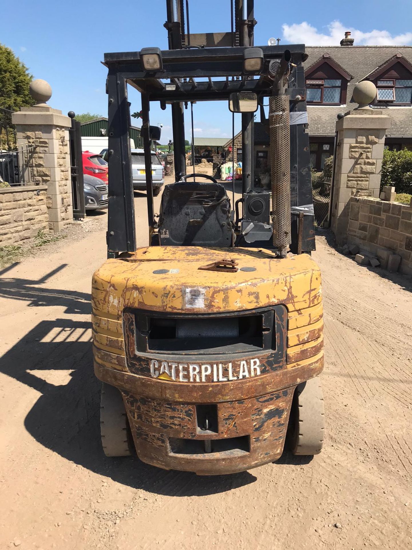 CATERPILLAR 25 FORKLIFT, 2.5 TONNE, SIDE SHIFT, RUNS, DRIVES AND LIFTS *PLUS VAT* - Image 4 of 5