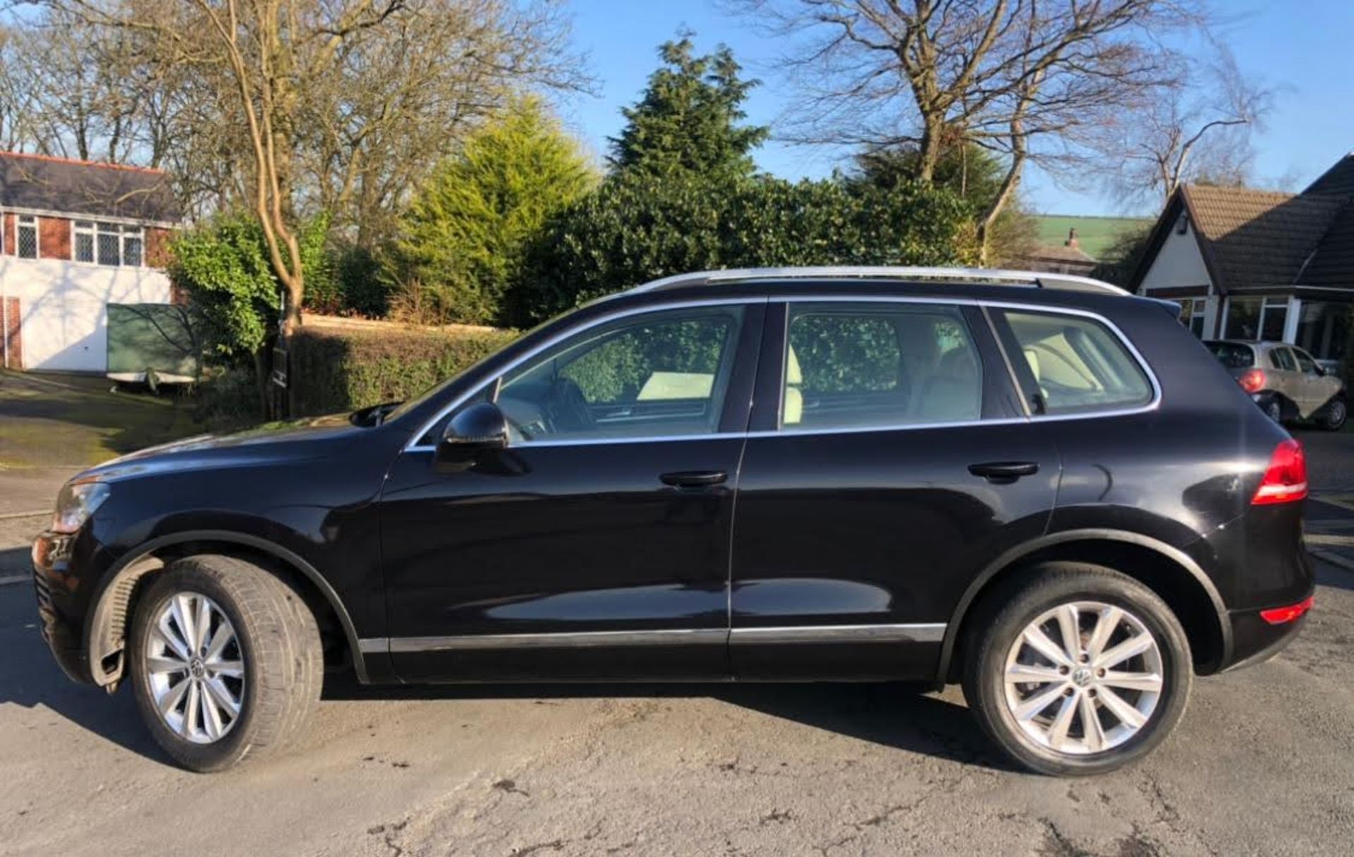 2012/62 REG VOLKSWAGEN TOUAREG V6 SE TDI BLUEMOTION TECHNOLOGY 3.0 DIESEL AUTOMATIC 250 BHP *NO VAT* - Image 2 of 17