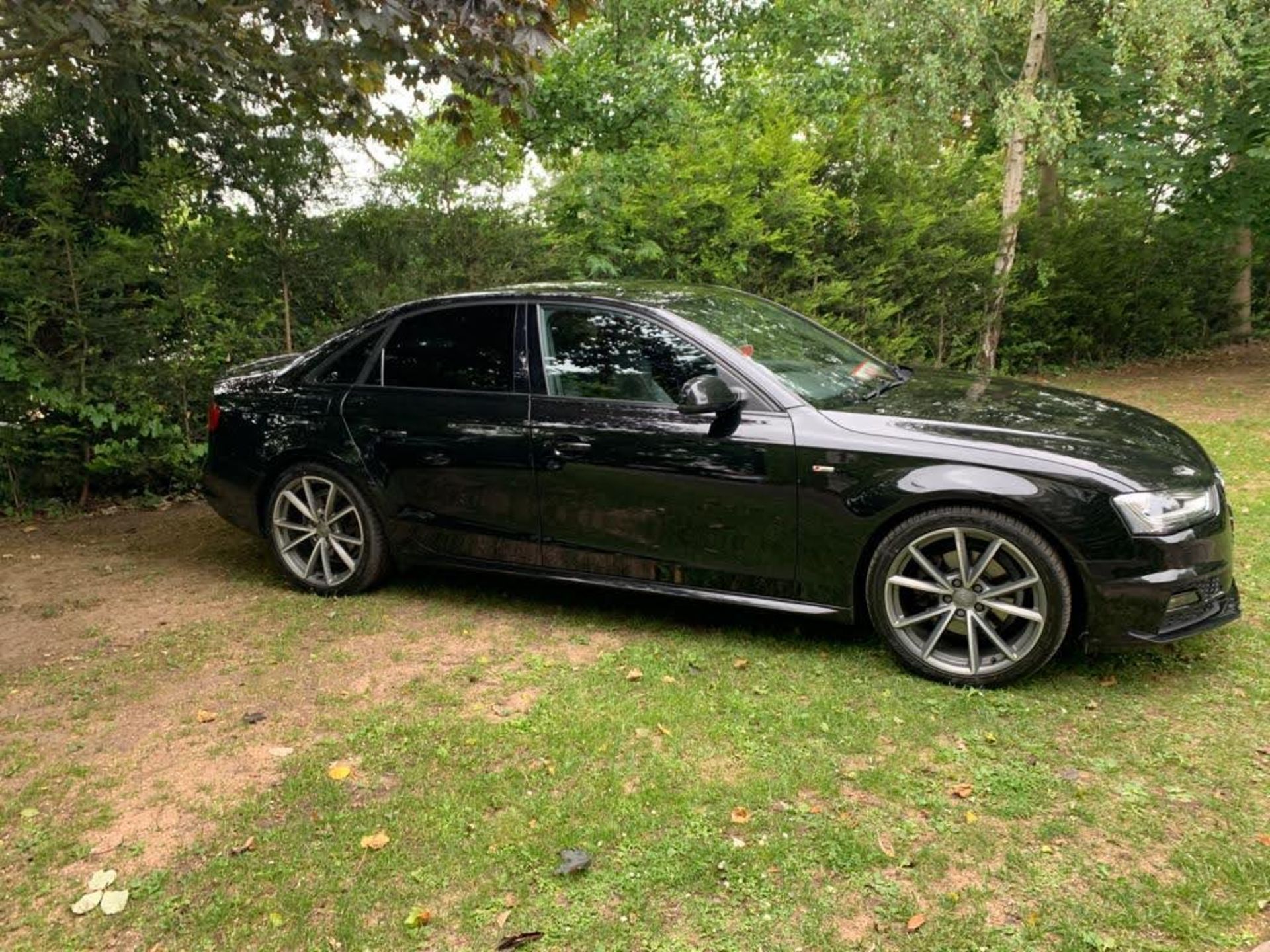 2015/15 REG AUDI A4 S LINE BLACK EDITION PLUS TDI CVT AUTOMATIC 2.0 DIESEL BLACK 4 DOOR SALOON - Image 2 of 20