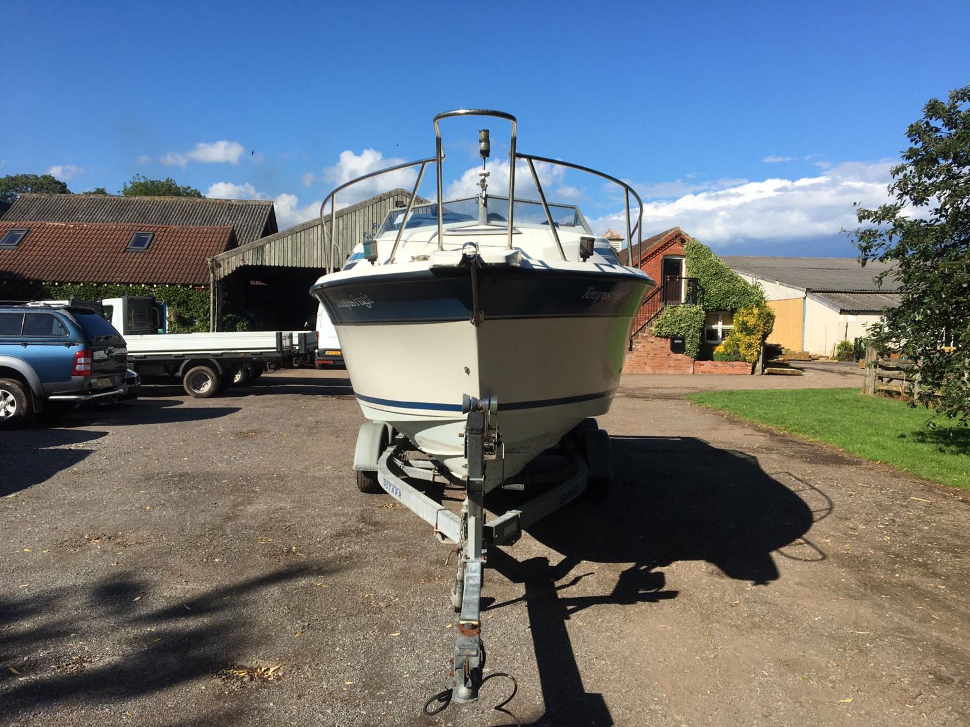 CARVER MONTEGO TEMPUS FUGIT BOAT, VOLVO 4 CYLINDER PENTERA, 4 BIRTH, GPS/ LOG, HOB, STOVE *NO VAT* - Image 2 of 21