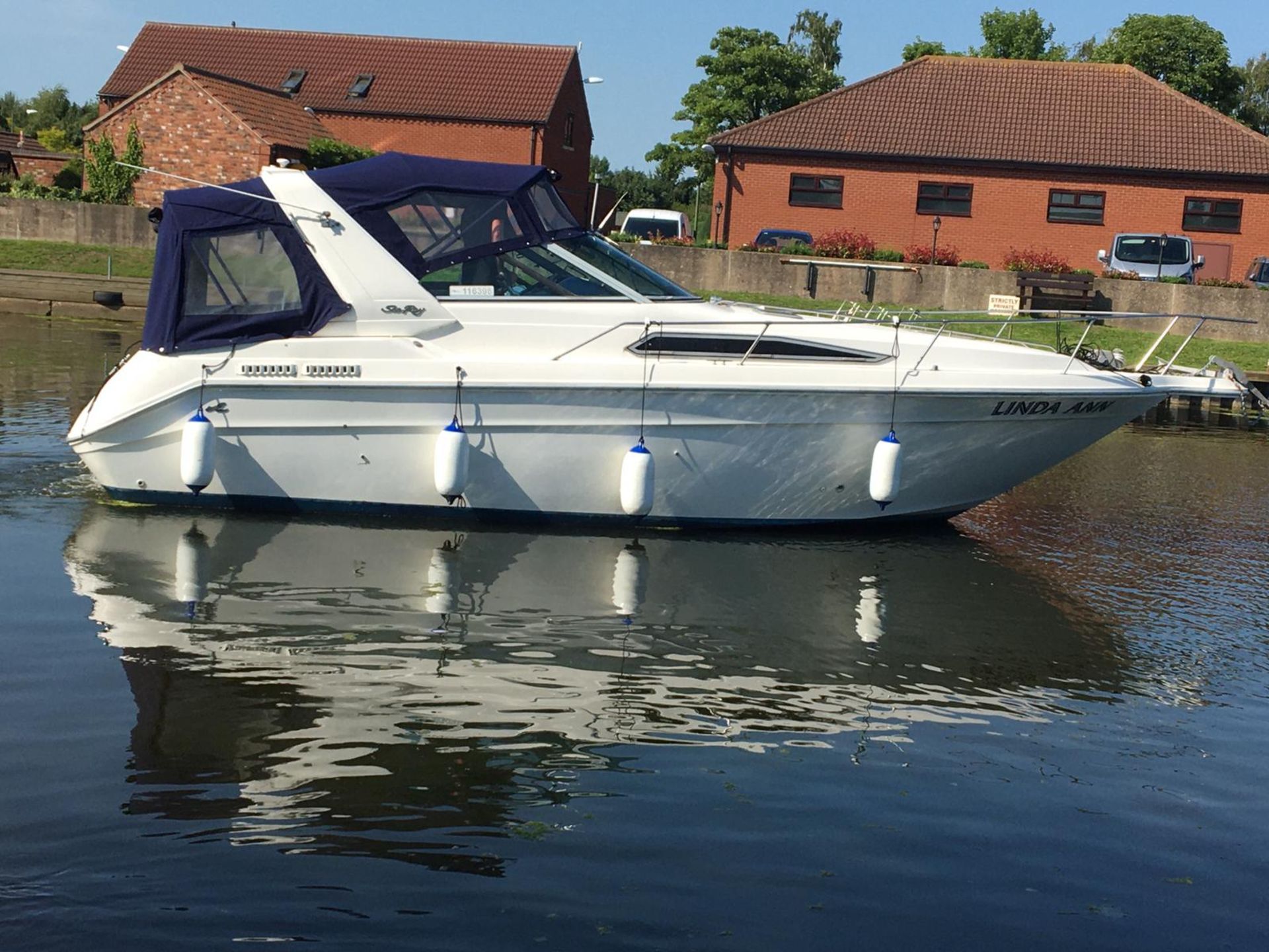 SEA RAY RUN DANCER 300 TWIN MER CRUSER 350 ALFA DRIVES, BOAT YEAR 1990, 6 BERTH, LOADS OF RECEIPTS