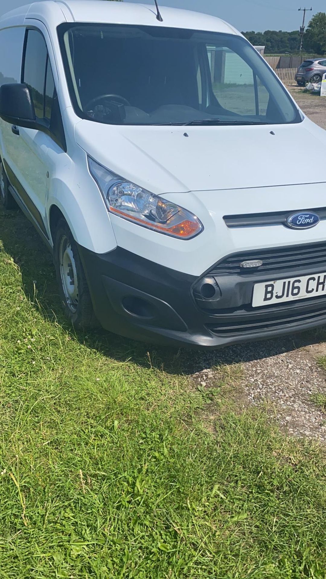 2016/16 REG FORD TRANSIT CONNECT 200 ECONETIC 1.5 DIESEL VAN, SHOWING 0 FORMER KEEPERS *NO VAT* - Image 2 of 21