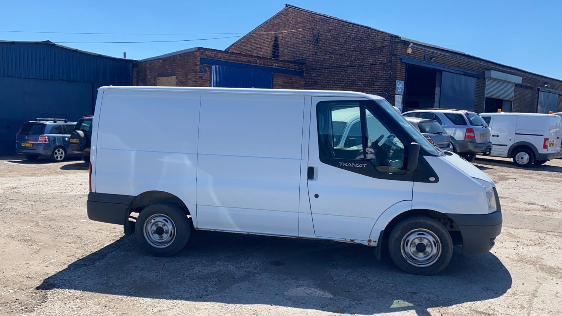 2011/60 REG FORD TRANSIT 85 T280S FWD 2.2 DIESEL PANEL VAN, SHOWING 2 FORMER KEEPERS *NO VAT* - Image 6 of 10