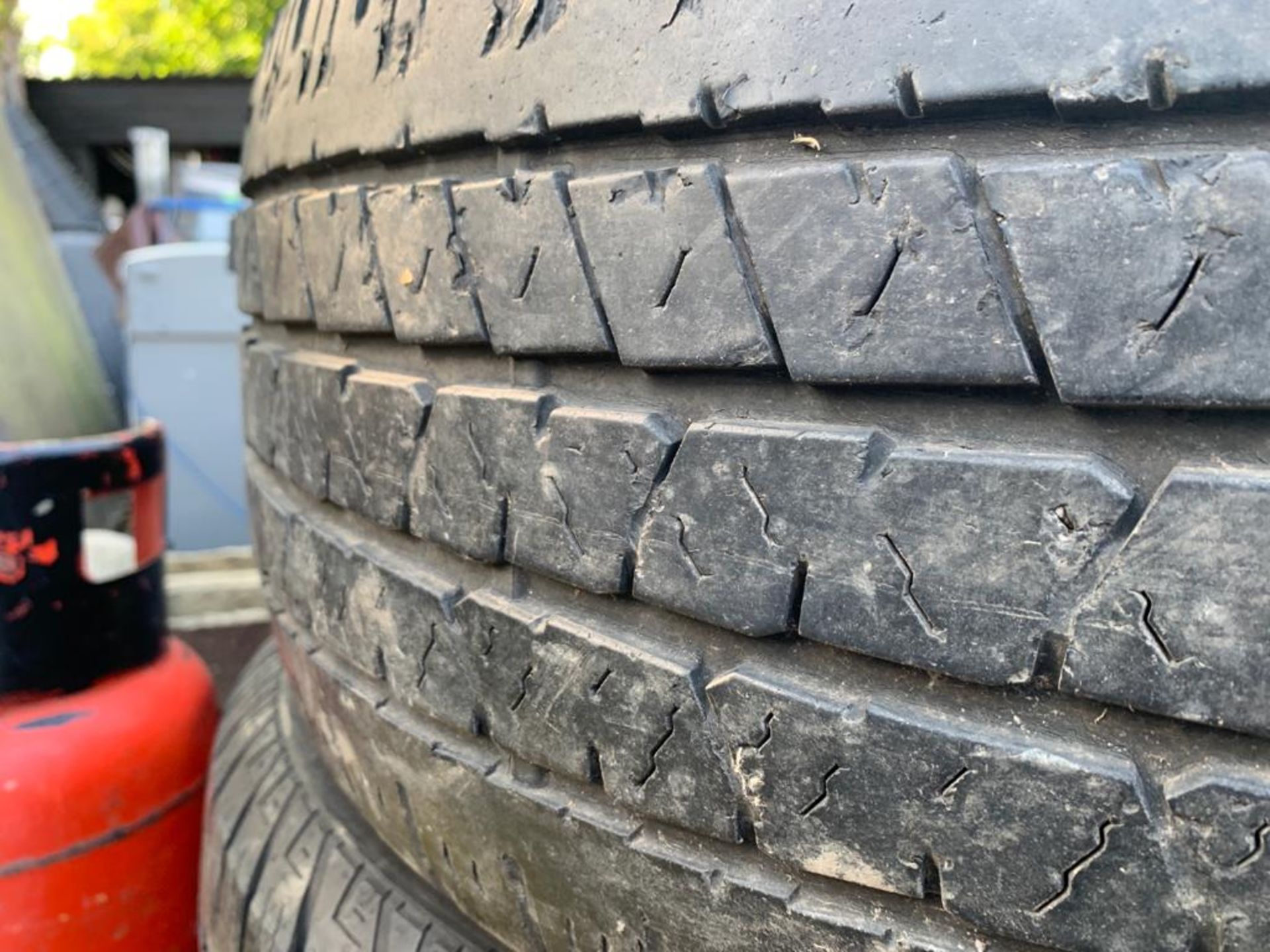 4 X MATCHING CONTINENTAL TYRES 265/60 R18 OFF 2019 FORD RANGER 6MM TREAD - SEE PHOTOS *PLUS VAT* - Image 4 of 7