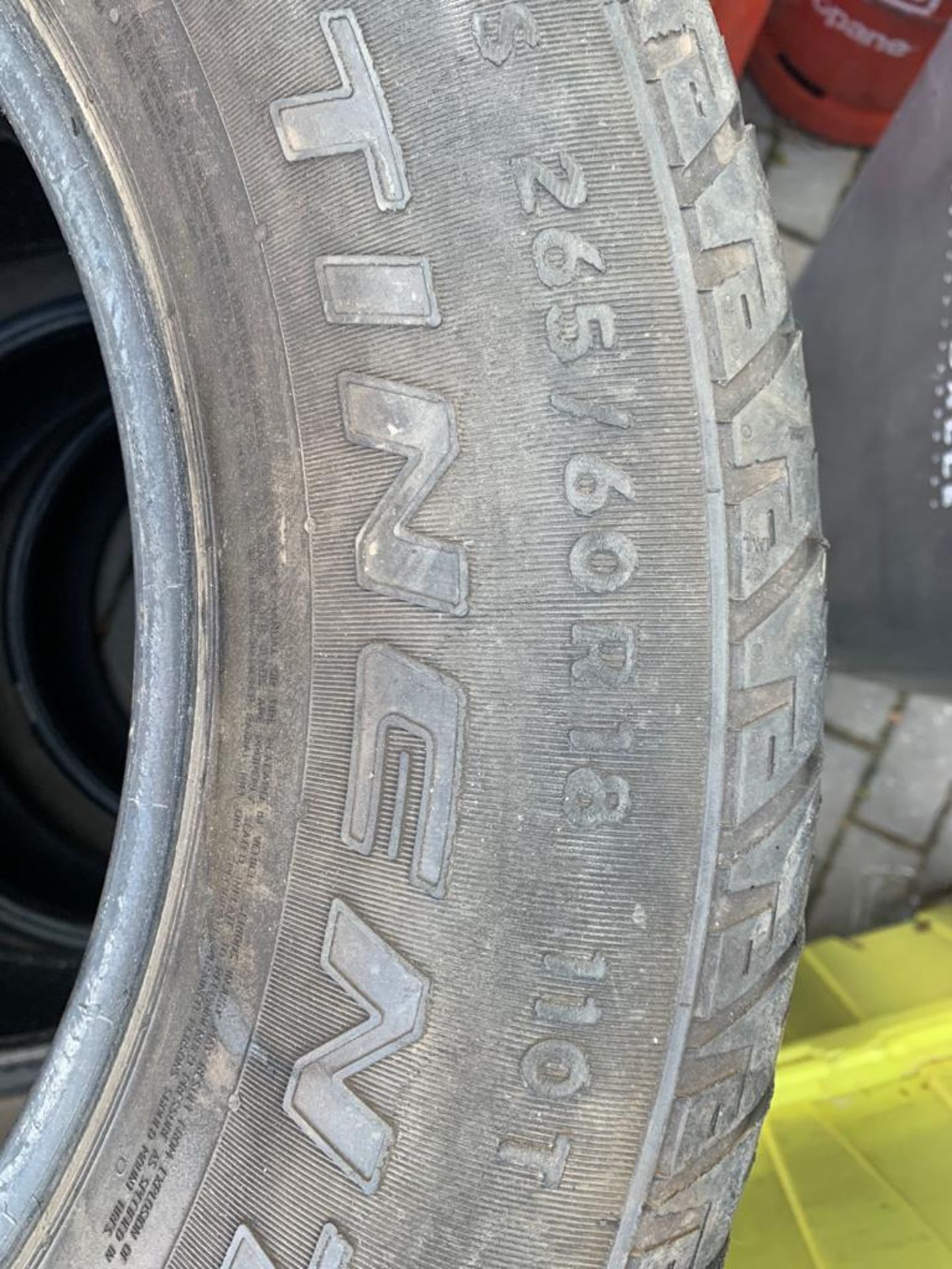 4 X MATCHING CONTINENTAL TYRES 265/60 R18 OFF 2019 FORD RANGER 6MM TREAD - SEE PHOTOS *PLUS VAT* - Image 6 of 7