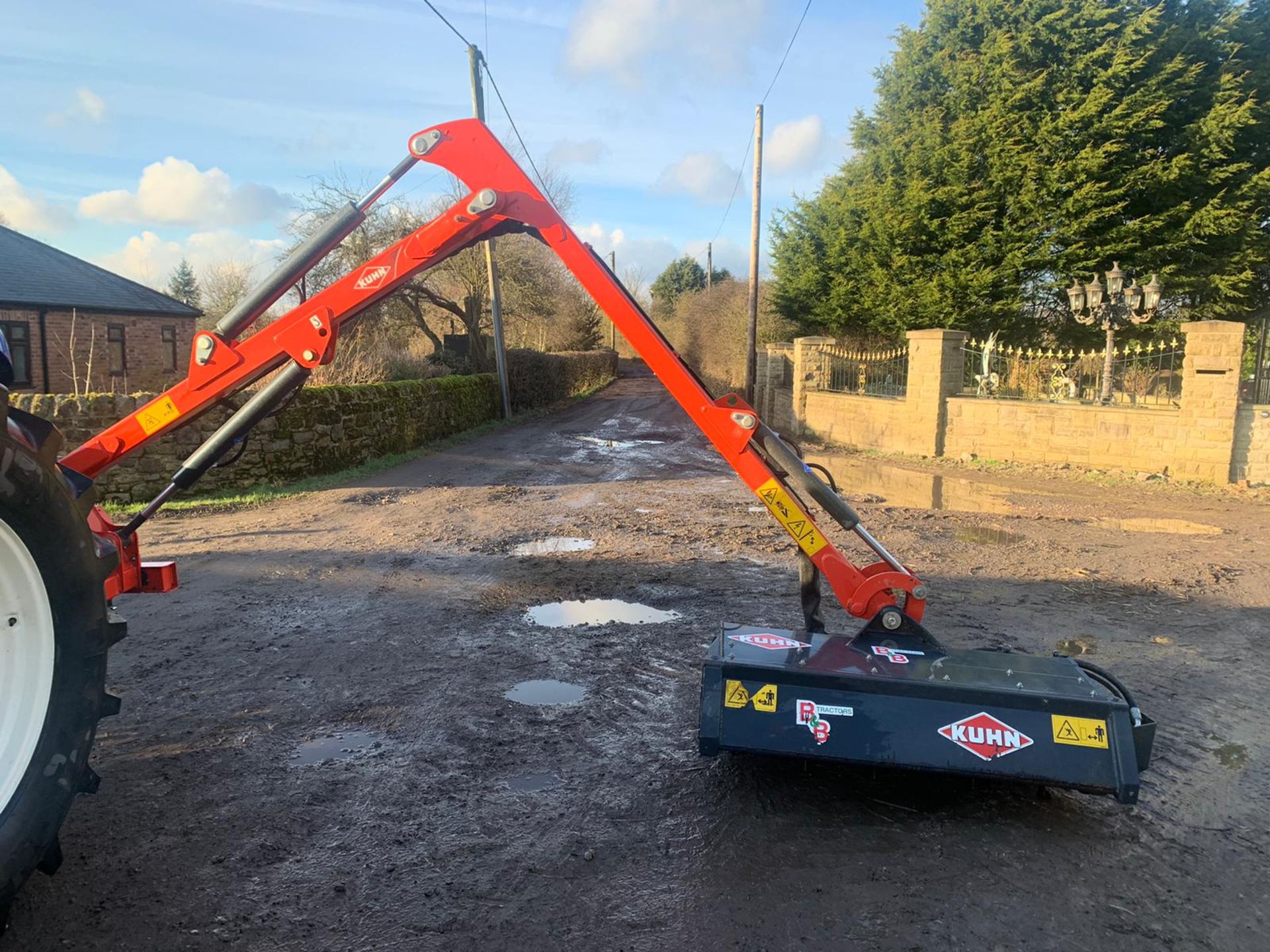 KUHN AGRI-LONGER 4834 ML HEDGECUTTER, YEAR 2017, UNLADEN WEIGHT 875 KG, WORKS & CUTS *PLUS VAT* - Image 16 of 17