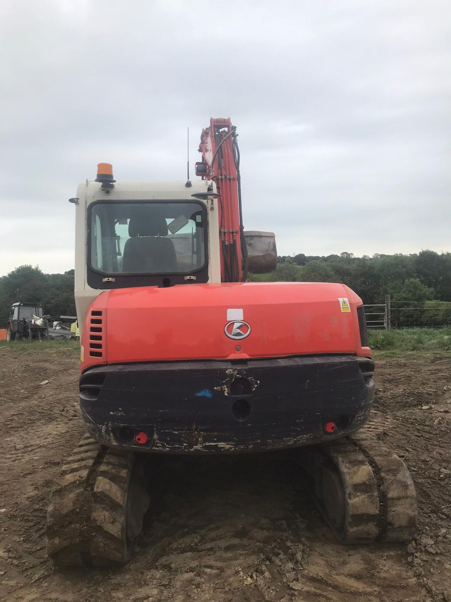 KUBOTA K080-3 TRACKED CRAWLER EXCAVATOR, C/W 2 X BUCKETS, RUNS, DRIVES AND DIGS *PLUS VAT* - Image 3 of 4