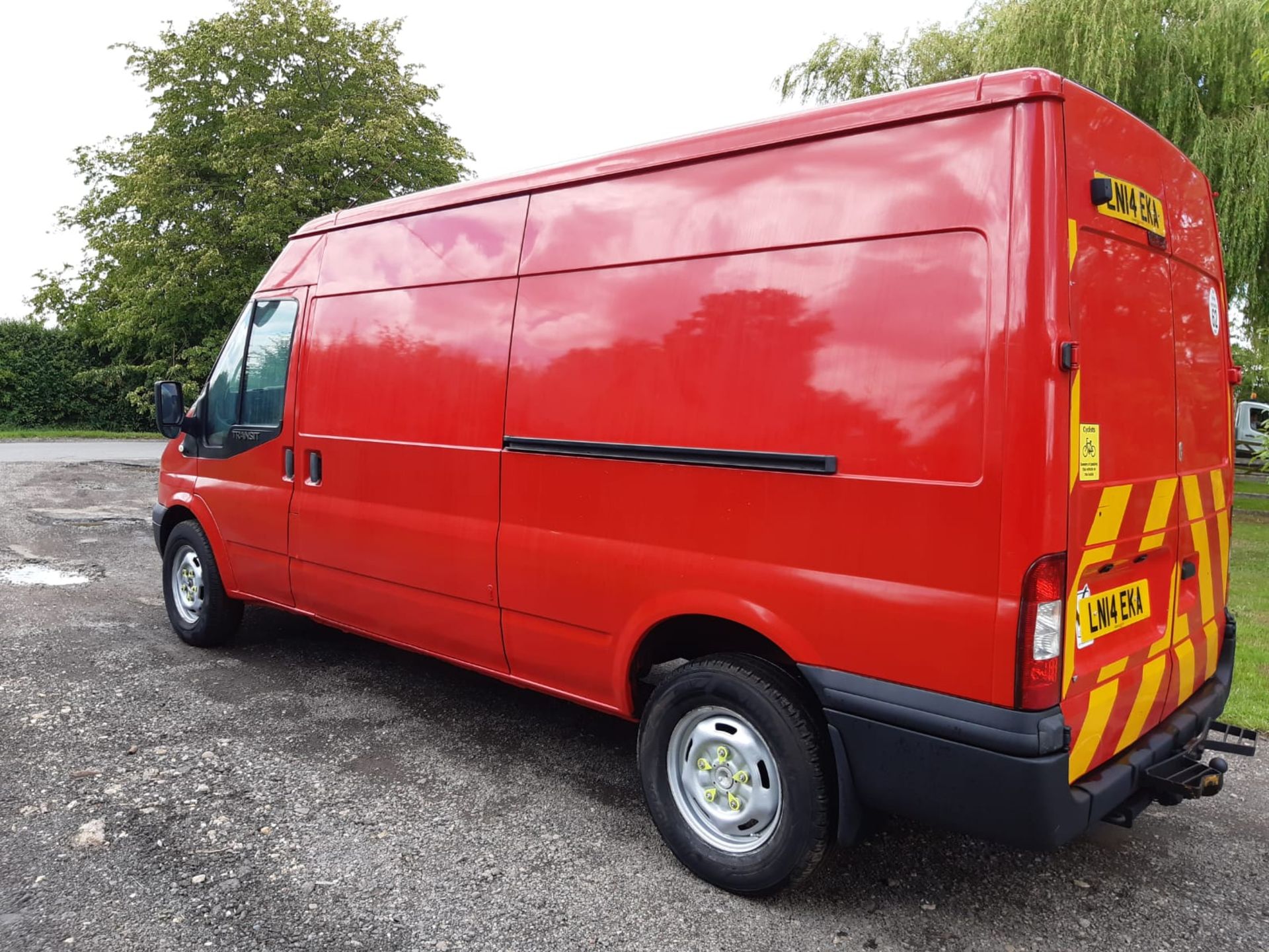 2014/14 REG FORD TRANSIT 100 T350 RWD 2.2 DIESEL RED PANEL VAN, SHOWING 0 FORMER KEEPERS *NO VAT* - Image 3 of 11