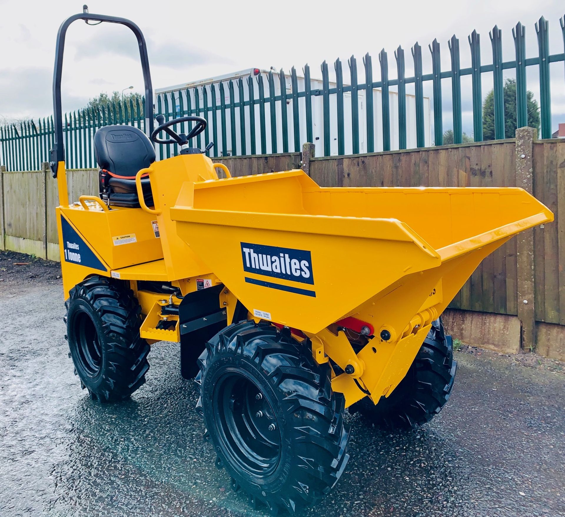 ONLY 1 HOUR! 2019 THWAITES MACH 201 1 TONNE HIGH TIP DUMPER, NEW / UNUSED, CE MARKED *PLUS VAT* - Image 5 of 13