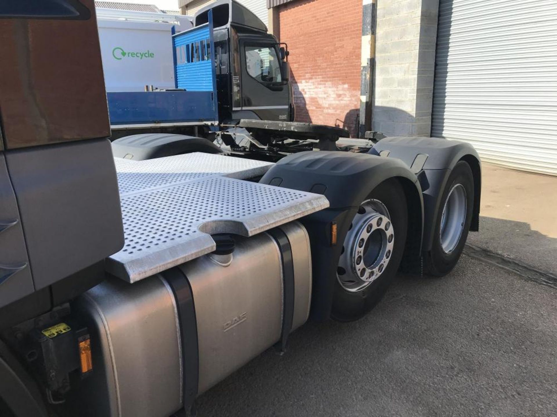 2014/64 REG DAF TRUCKS CF 85.460 FTG 6X2 TRACTOR UNIT, AIR CON, LANE ASSIST, GOOD CONDITION - Image 2 of 15