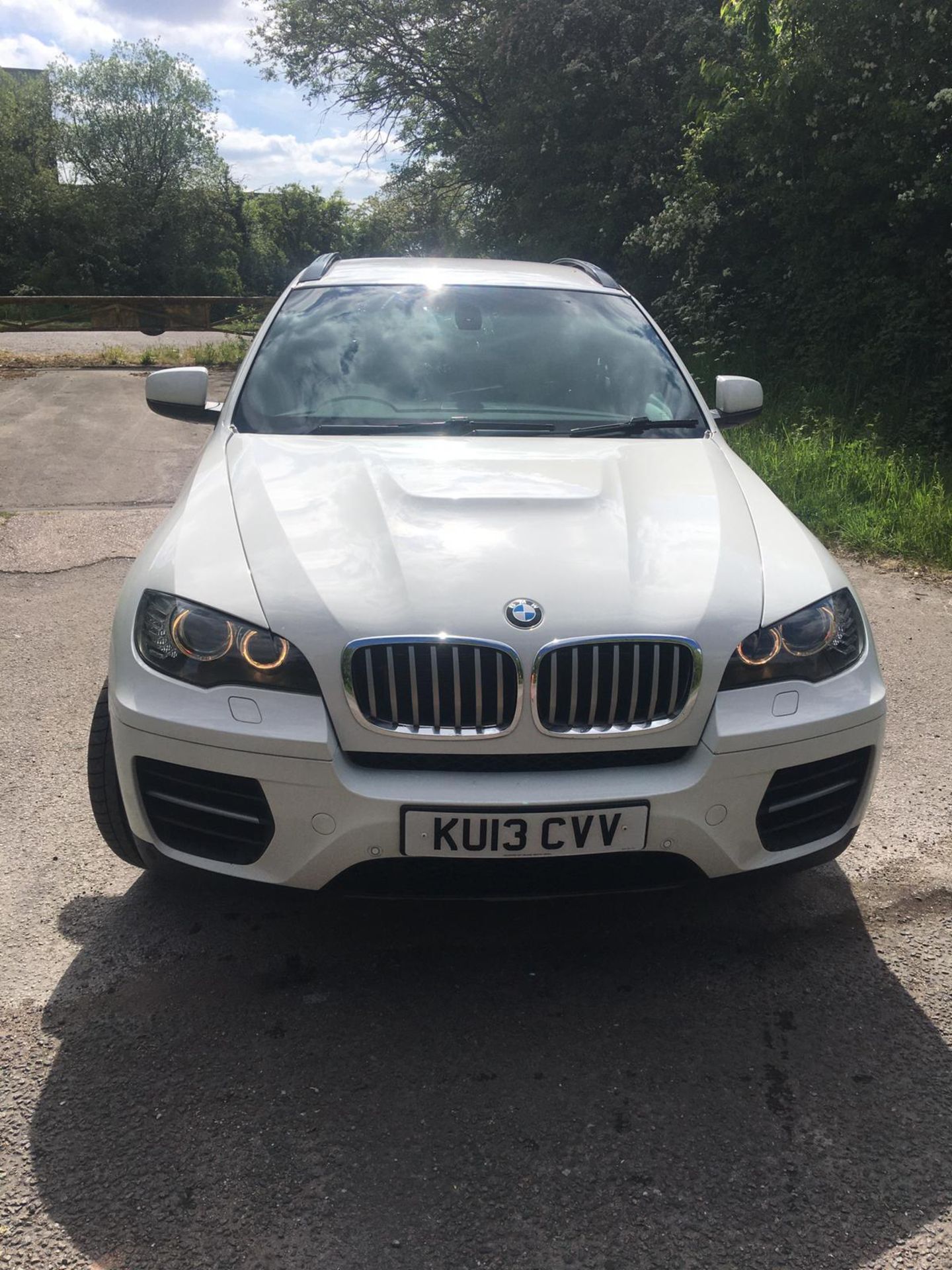 2013/13 REG BMW X6 M50D AUTOMATIC 3.0 DIESEL WHITE, SHOWING 1 FORMER KEEPER *NO VAT* - Bild 2 aus 36