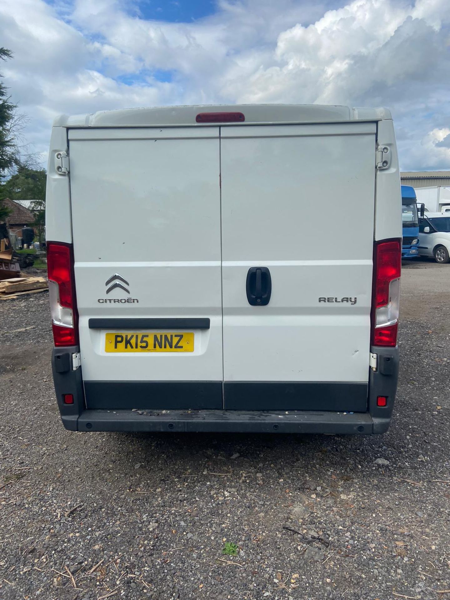 2015/15 REG CITROEN RELAY 35 L2H1 ENTERPRISE HDI 2.2 PANEL VAN 130 BHP, SHOWING 0 FORMER KEEPERS - Image 5 of 9