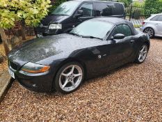 2005/05 REG BMW Z SERIES Z45 SE ROADSTER 2.2 PETROL BLACK CONVERTIBLE, SHOWING 2 FORMER KEEPERS