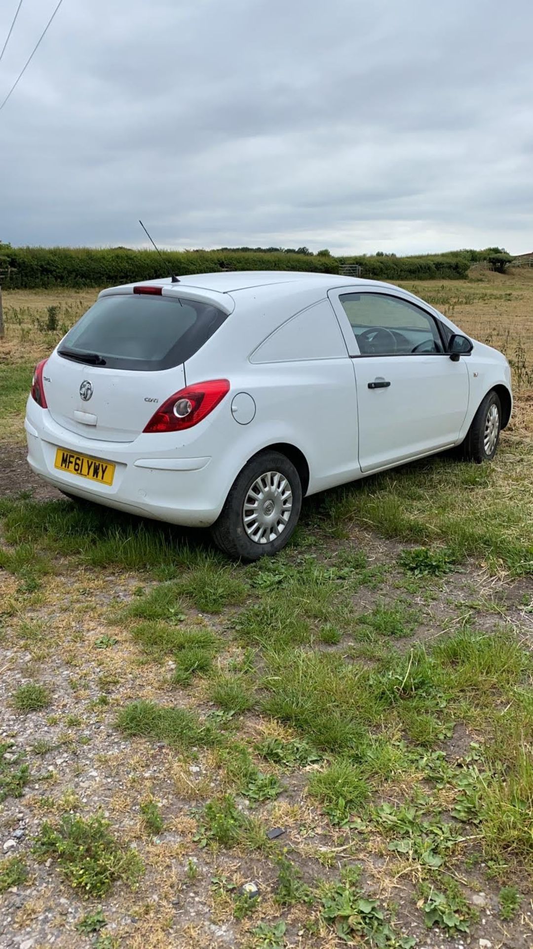 2011/61 REG VAUXHALL CORSA CDTI 1.25 DIESEL WHITE 2DR VAN, SHOWING 1 FORMER KEEPER *NO VAT* - Image 6 of 8