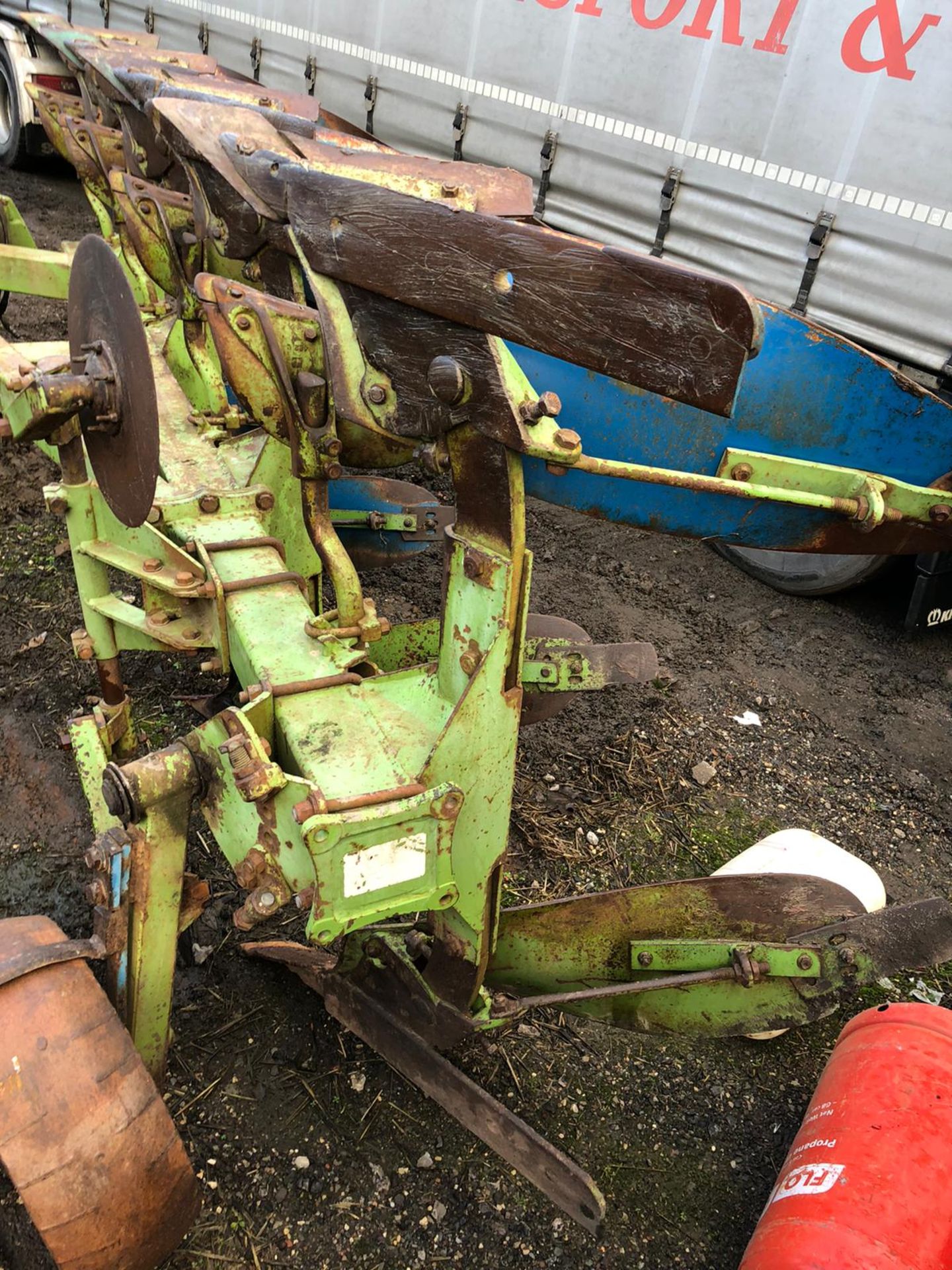 DOWDESWELL DP8B 4 FURROW PLOUGH IN GOOD CONDITION, NO WELD *PLUS VAT* - Bild 4 aus 8