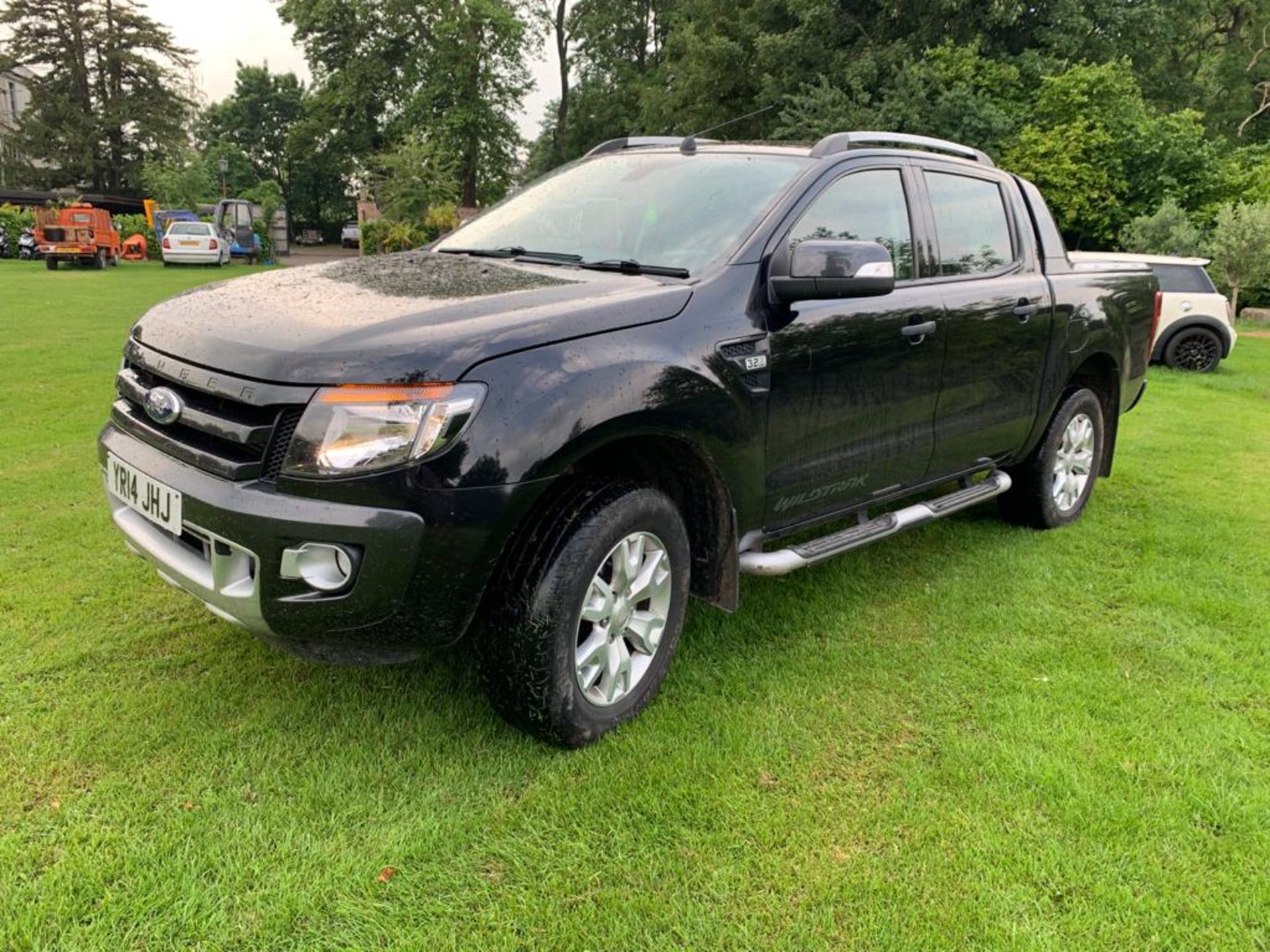 2014/14 REG FORD RANGER WILDTRAK 4X4 D/C TDCI 3.2L AUTOMATIC BLACK PICK-UP, SHOWING 2 FORMER KEEPERS - Image 5 of 12