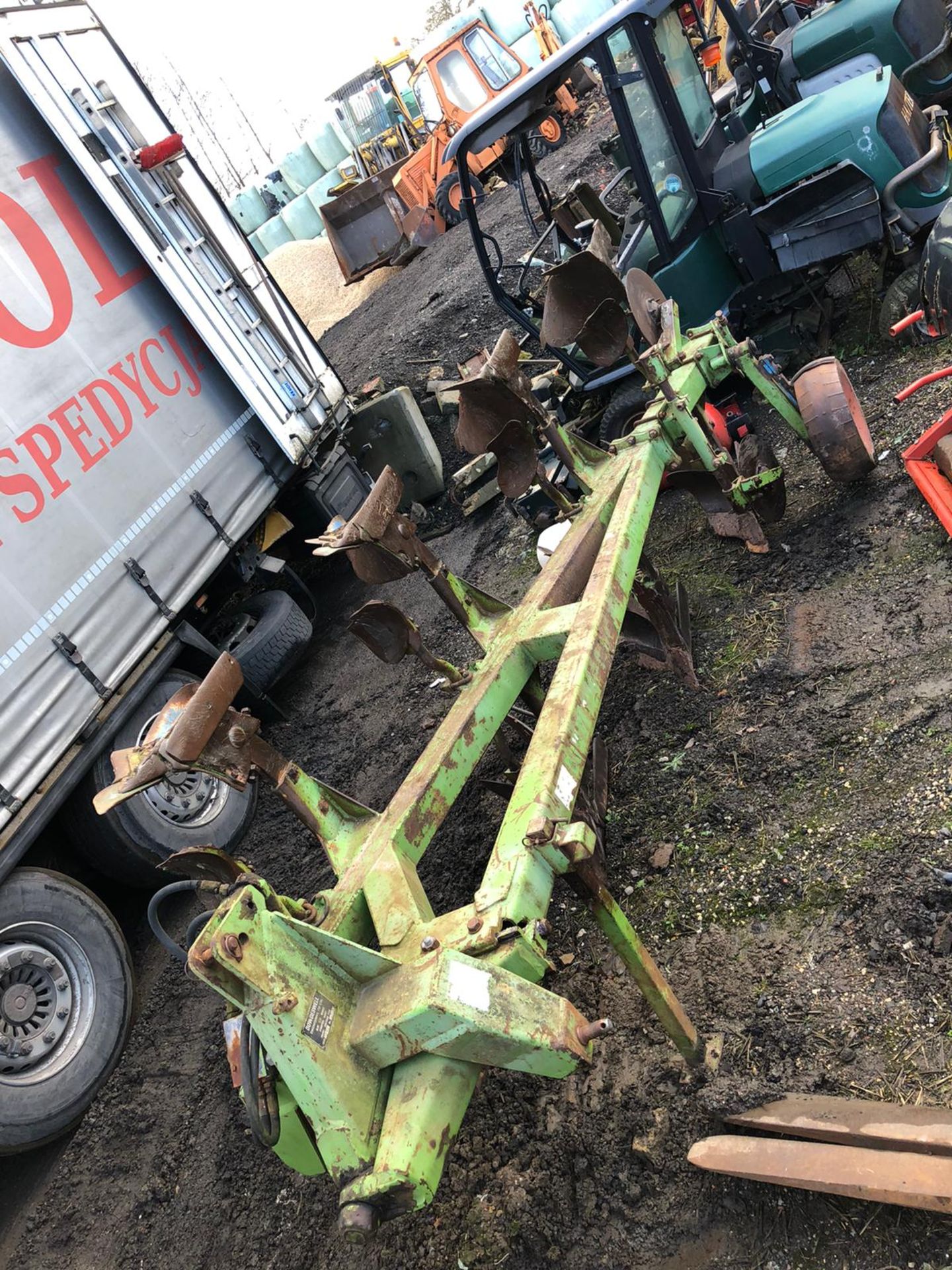 DOWDESWELL DP8B 4 FURROW PLOUGH IN GOOD CONDITION, NO WELD *PLUS VAT* - Bild 7 aus 8