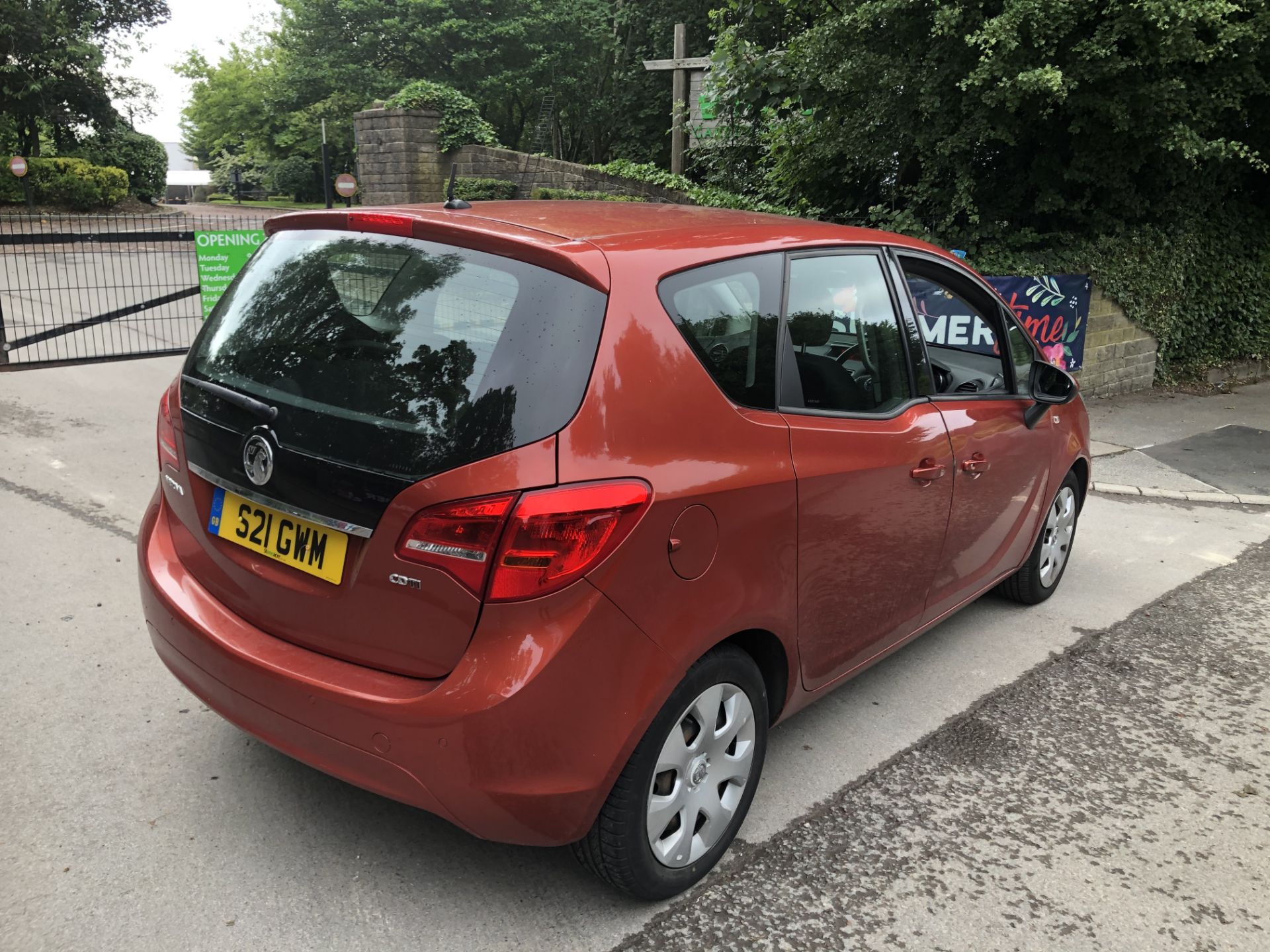 2011 VAUXHALL MERIVA EXCLUSIVE CDTI AUTO 1.7 DIESEL, SHOWING 2 FORMER KEEPERS *NO VAT* - Image 7 of 15