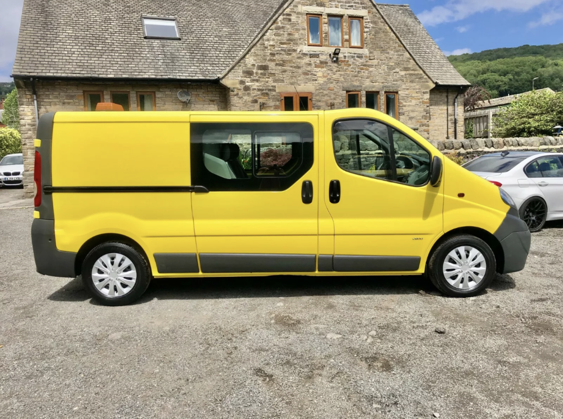 2014/14 REG VAUXHALL VIVARO 2900 CDTI LWB 2.0 DIESEL 6 SEATER YELLOW VAN, 0 FORMER KEEPERS no vat - Image 6 of 12