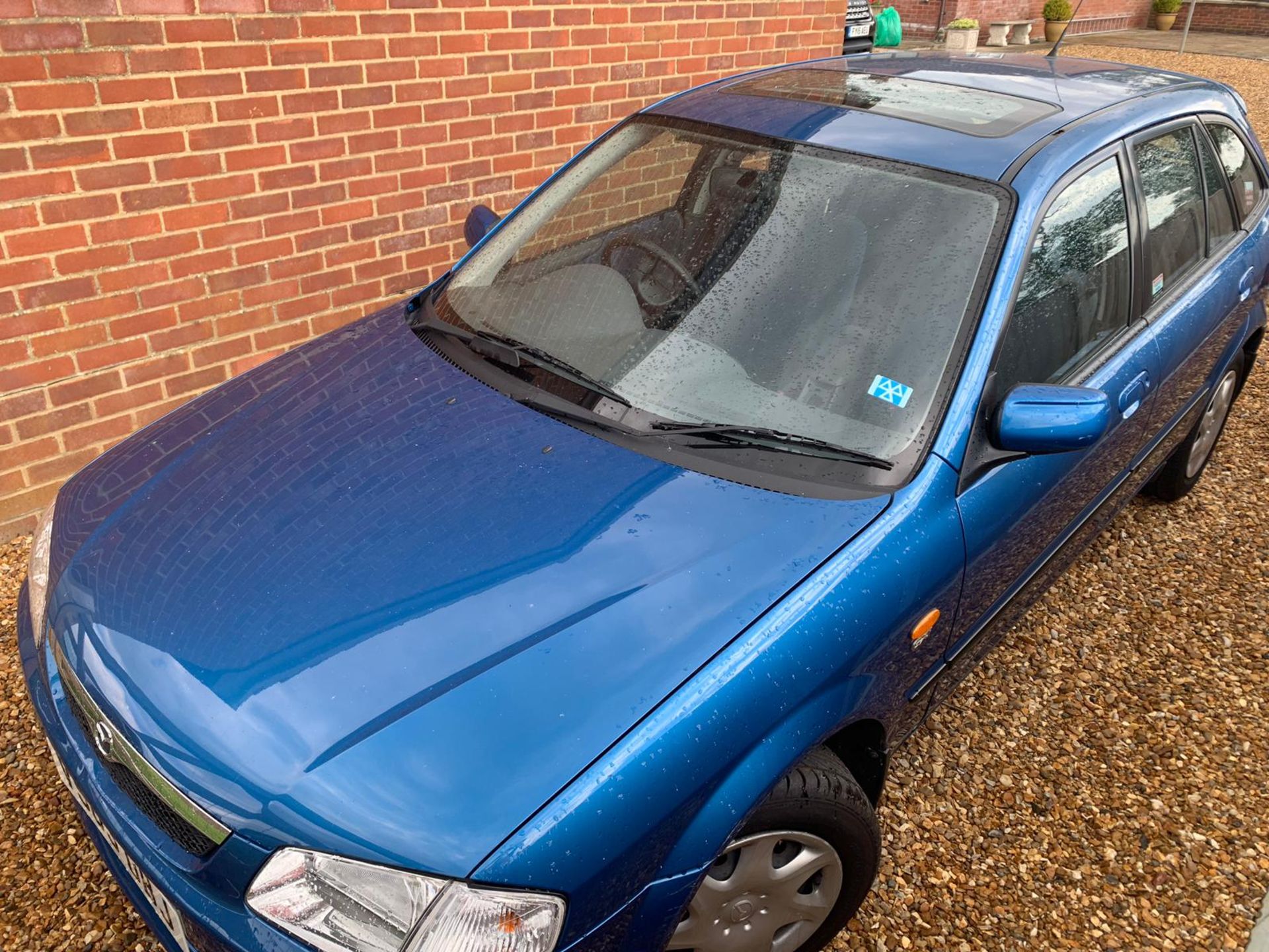 1999 MAZDA 323 GXI 1.5 PETROL 90 HP HATCHBACK, 1 OWNER FROM NEW, LAST SERVICE 38 MILES AGO *NO VAT* - Image 4 of 30