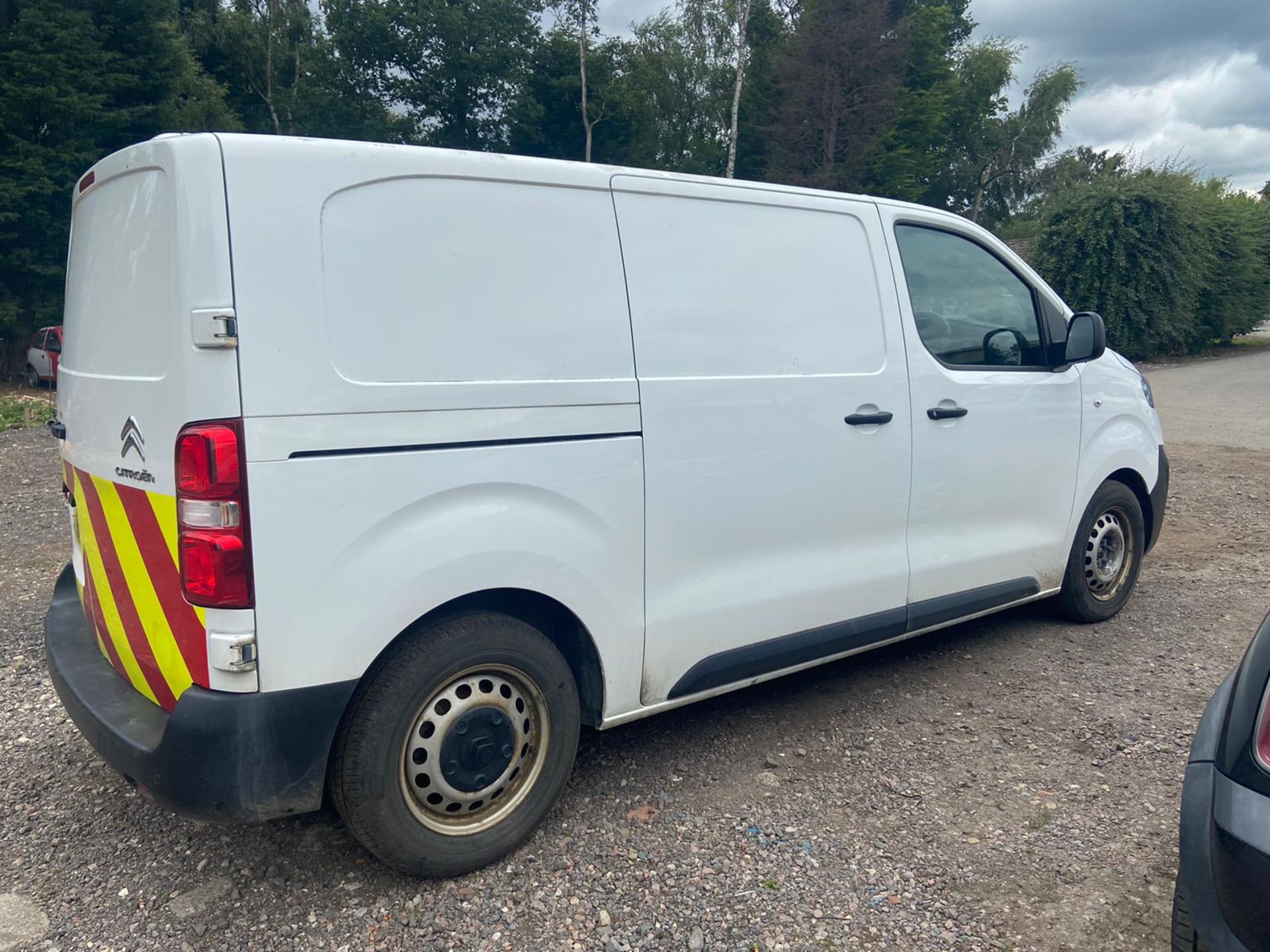 2016/66 REG CITROEN DISPATCH M 1000 ENTERPRISE BLUEHDI 1.6 DIESEL PANEL VAN, SHOWING 1 FORMER KEEPER - Image 6 of 7