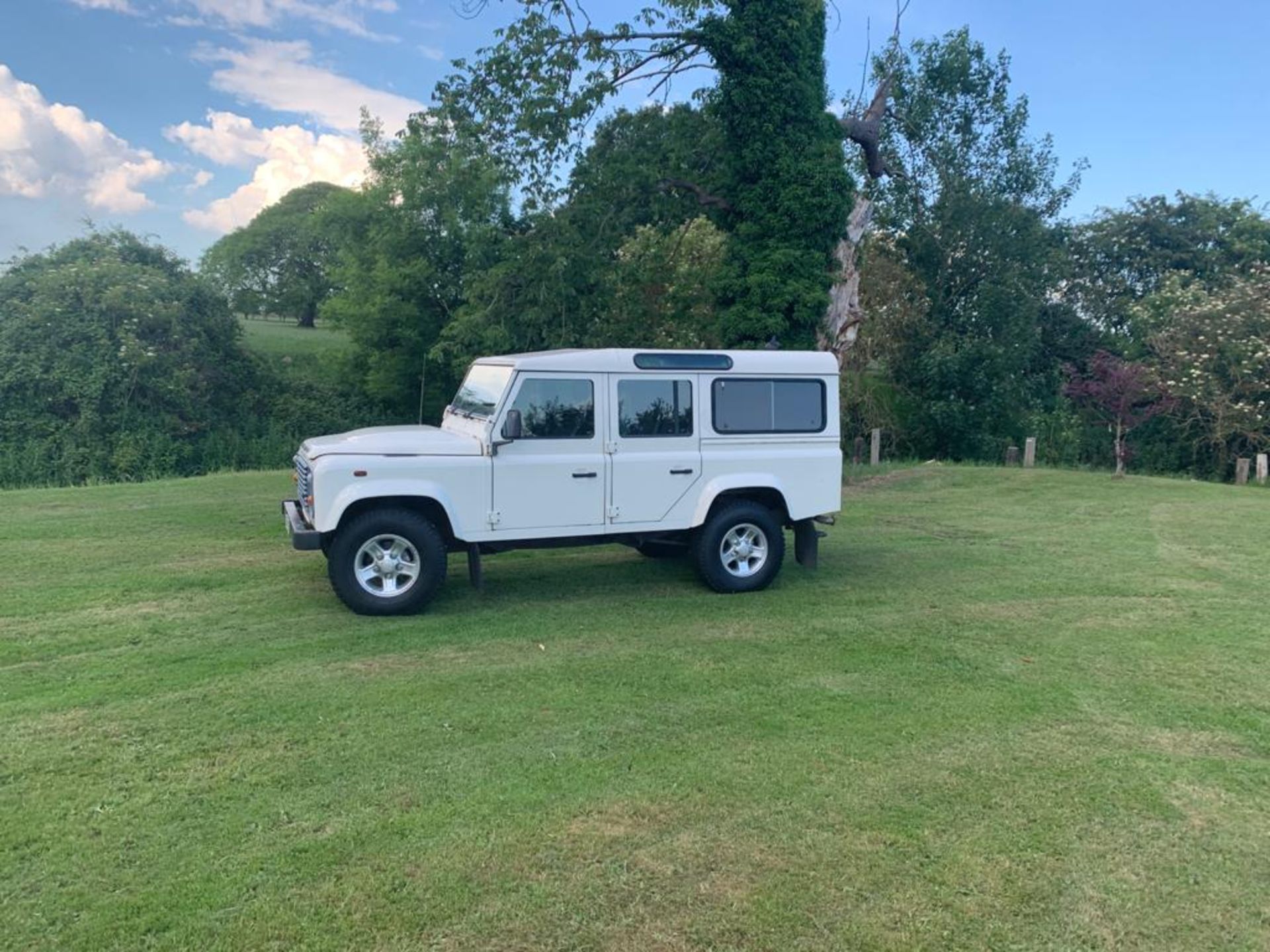 2008/58 REG LAND ROVER 110 LWB DEFENDER COUNTY STATION WAGON 2.4 DIESEL 120BHP OWNED BY BT OPENREACH - Image 6 of 29