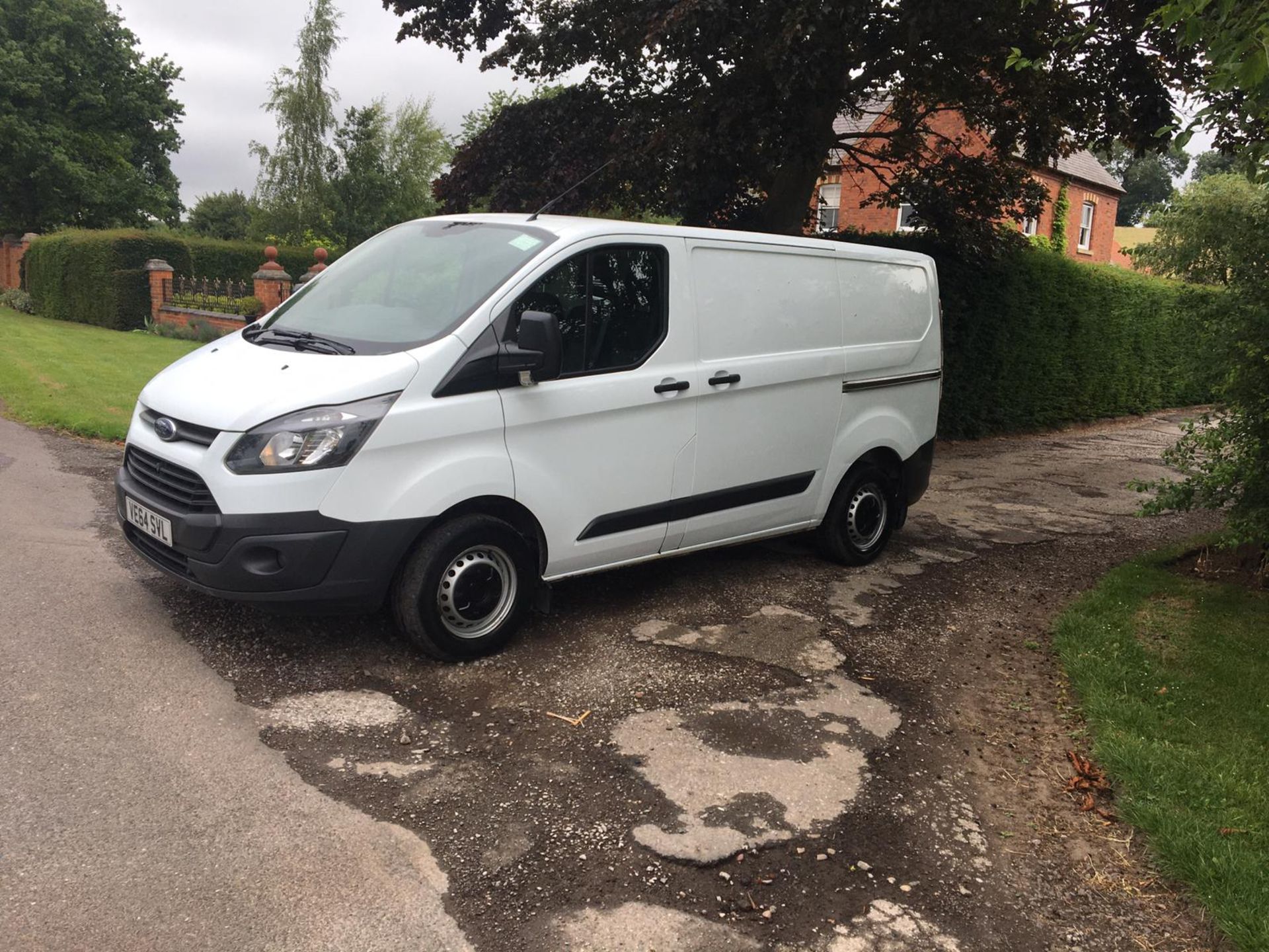 2014/64 REG FORD TRANSIT CUSTOM 270 2.2 DIESEL WHITE PANEL VAN, SHOWING 0 FORMER KEEPERS *PLUS VAT* - Image 3 of 11