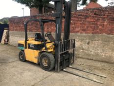 DAEWOO/CAT 3.5 TON FORKLIFT MODEL D35S COMPLETE WITH PERKINS DIESEL ENGINE, DUPLEX MAST, SIDE SHIFT