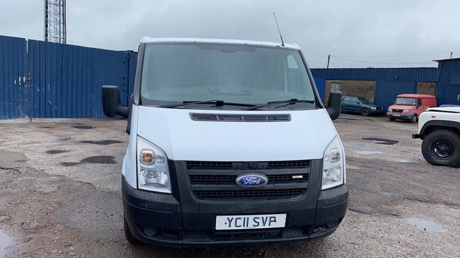 2011/11 REG FORD TRANSIT 85 T280M FWD WHITE PANEL VAN *NO VAT* - Image 2 of 10