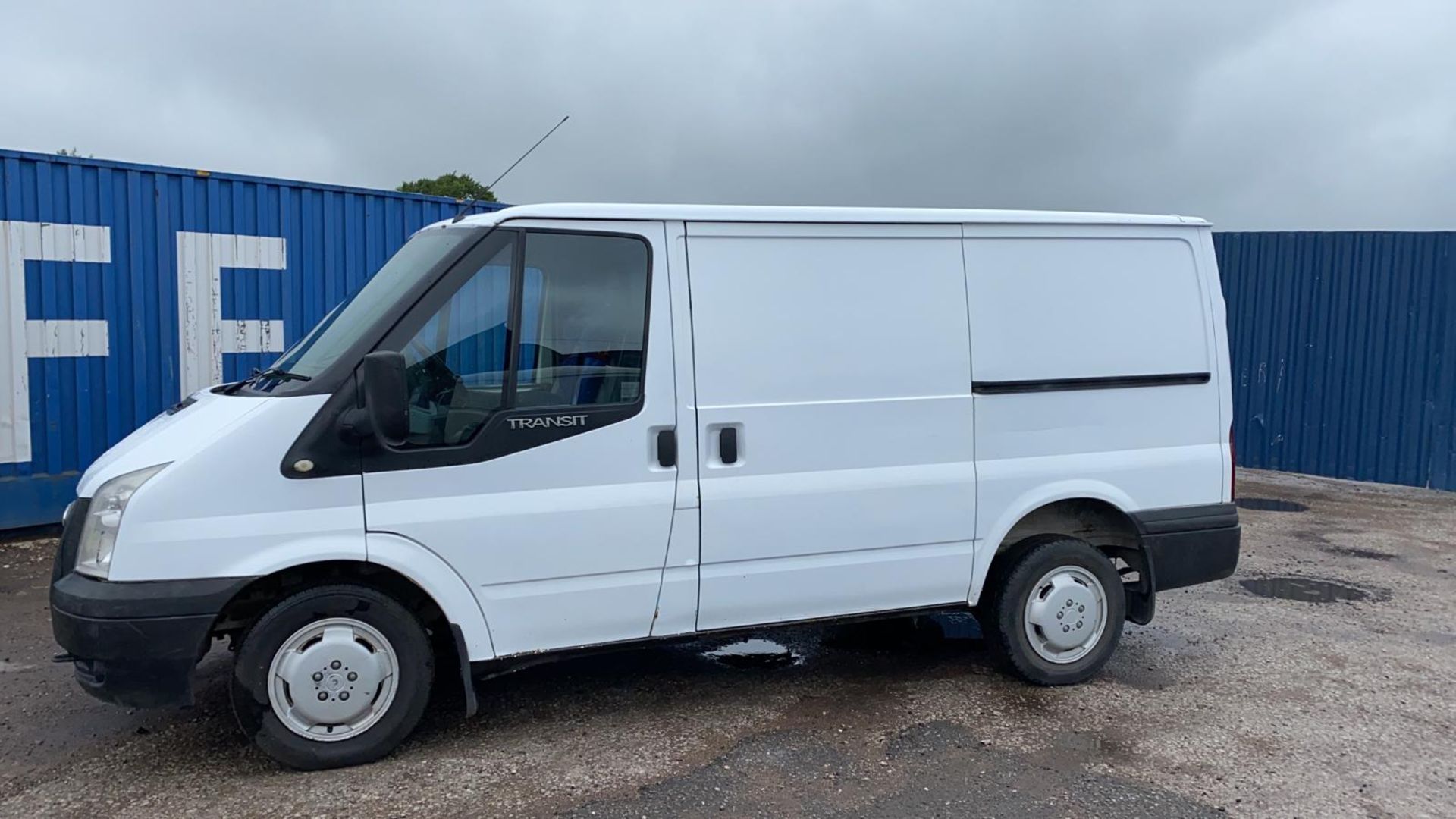 2011/11 REG FORD TRANSIT 85 T280M FWD WHITE PANEL VAN *NO VAT* - Image 4 of 10