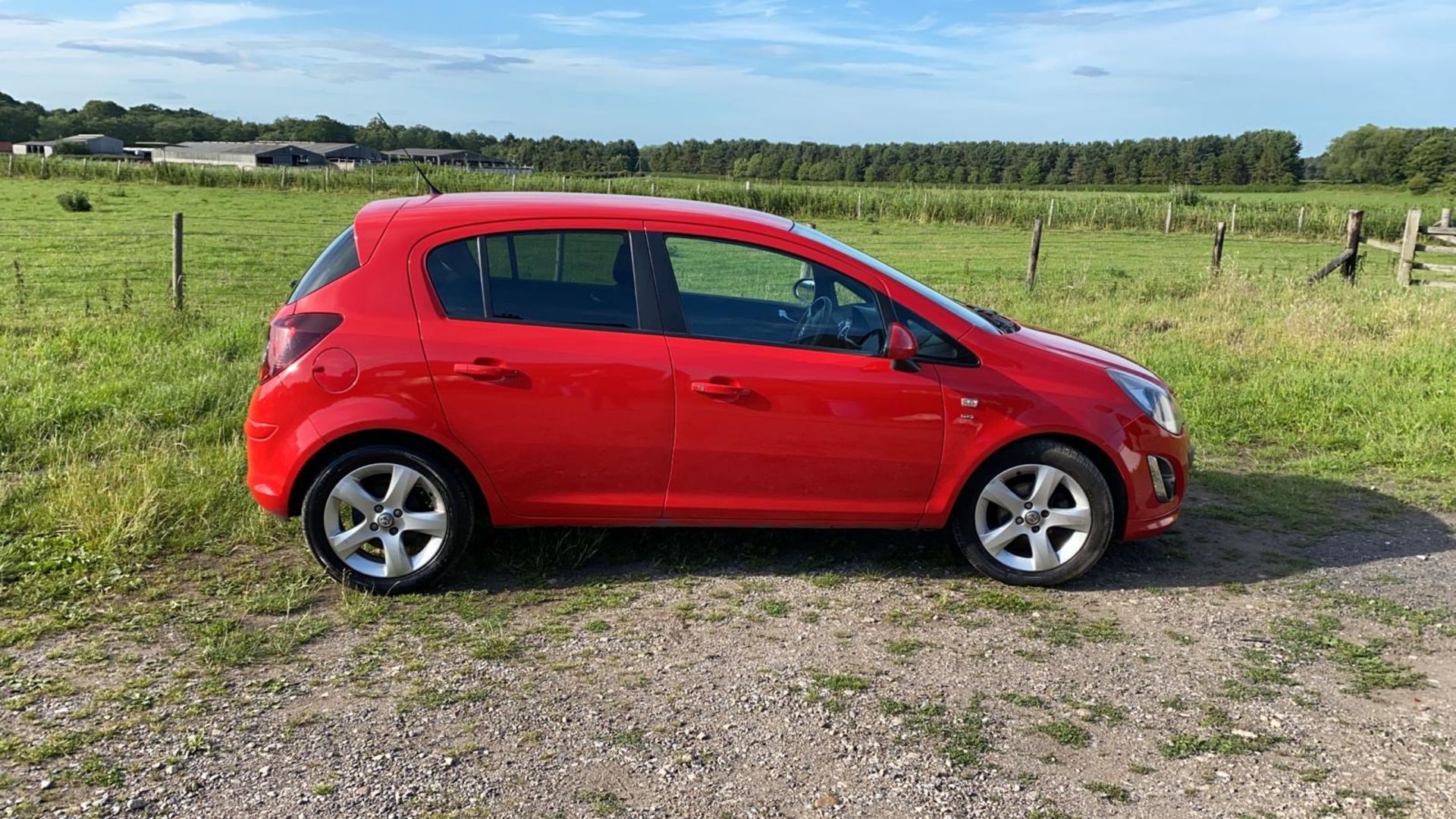 2014/14 REG VAUXHALL CORSA SXI AC ECOFLEX 1.2 PETROL RED 5DR HATCHBACK, SHOWING 2 FORMER KEEPERS - Image 8 of 12