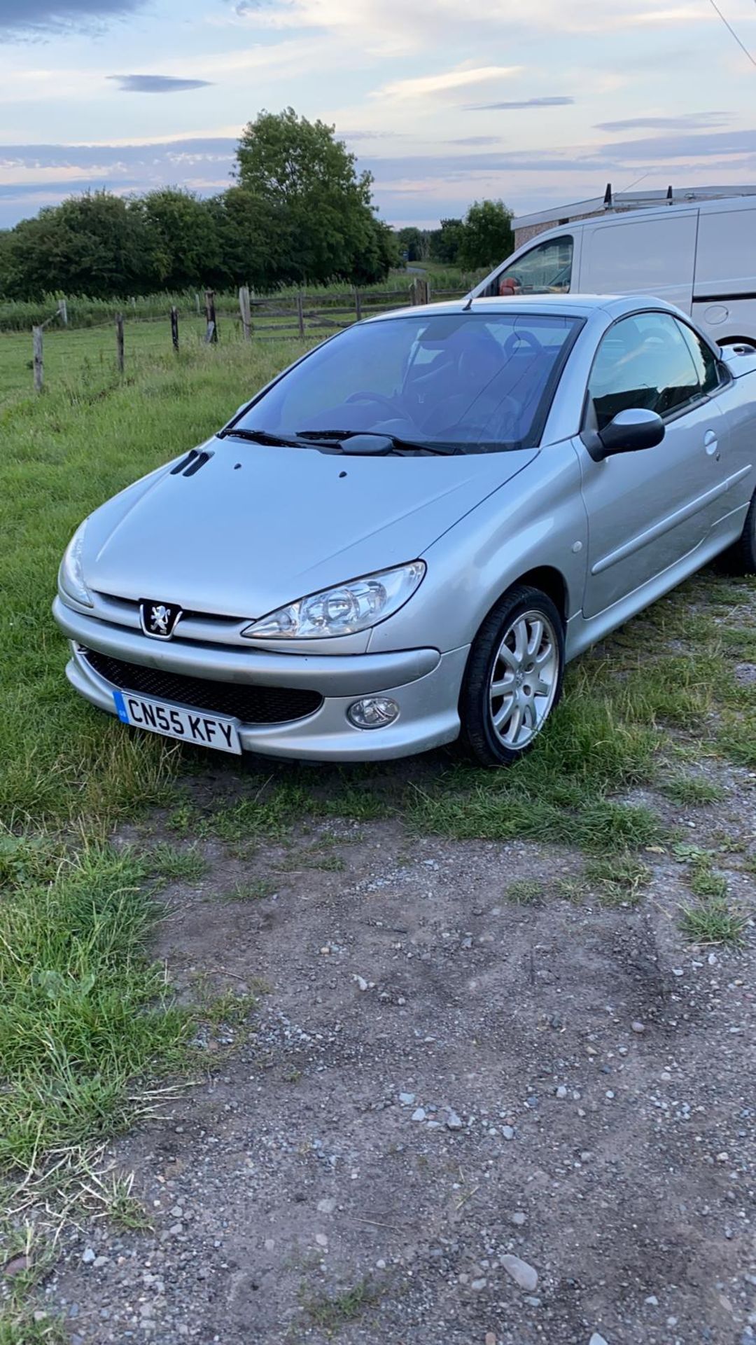 2006/55 REG PEUGEOT 206 2.0 PETROL SILVER CONVERTIBLE. SHOWING 2 FORMER KEEPERS *NO VAT* - Image 5 of 13