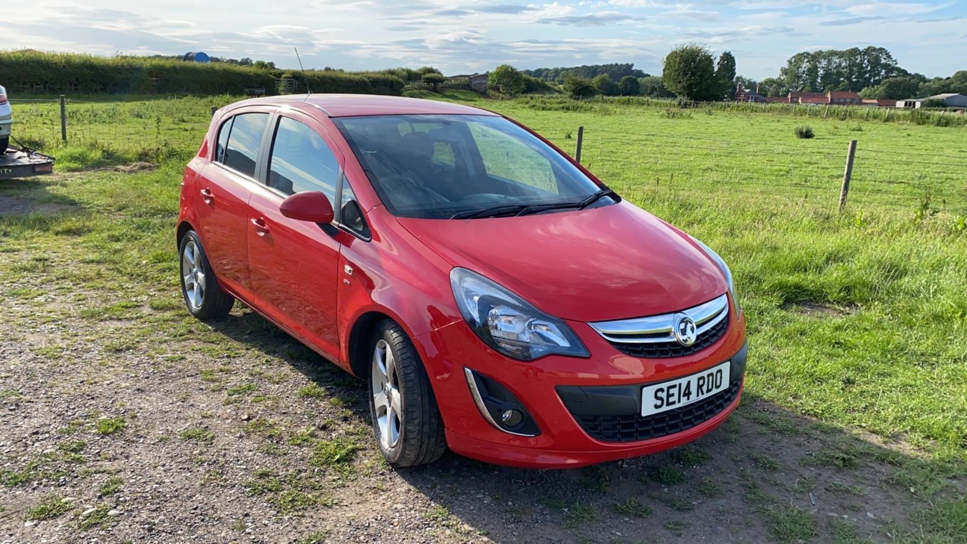 2014/14 REG VAUXHALL CORSA SXI AC ECOFLEX 1.2 PETROL RED 5DR HATCHBACK, SHOWING 2 FORMER KEEPERS