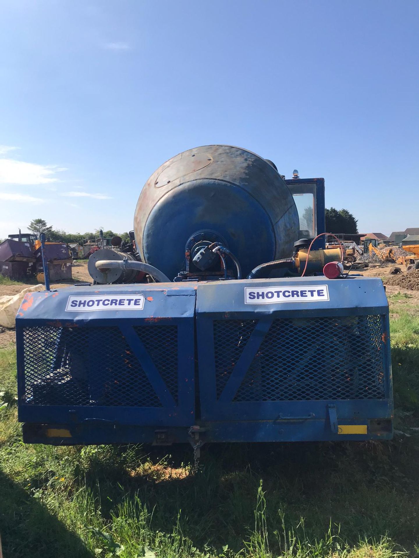 1996 SHOTCRETE SELF LOADING CONCRETE MIXER, RUNS AND DRIVES *PLUS VAT* - Image 4 of 4