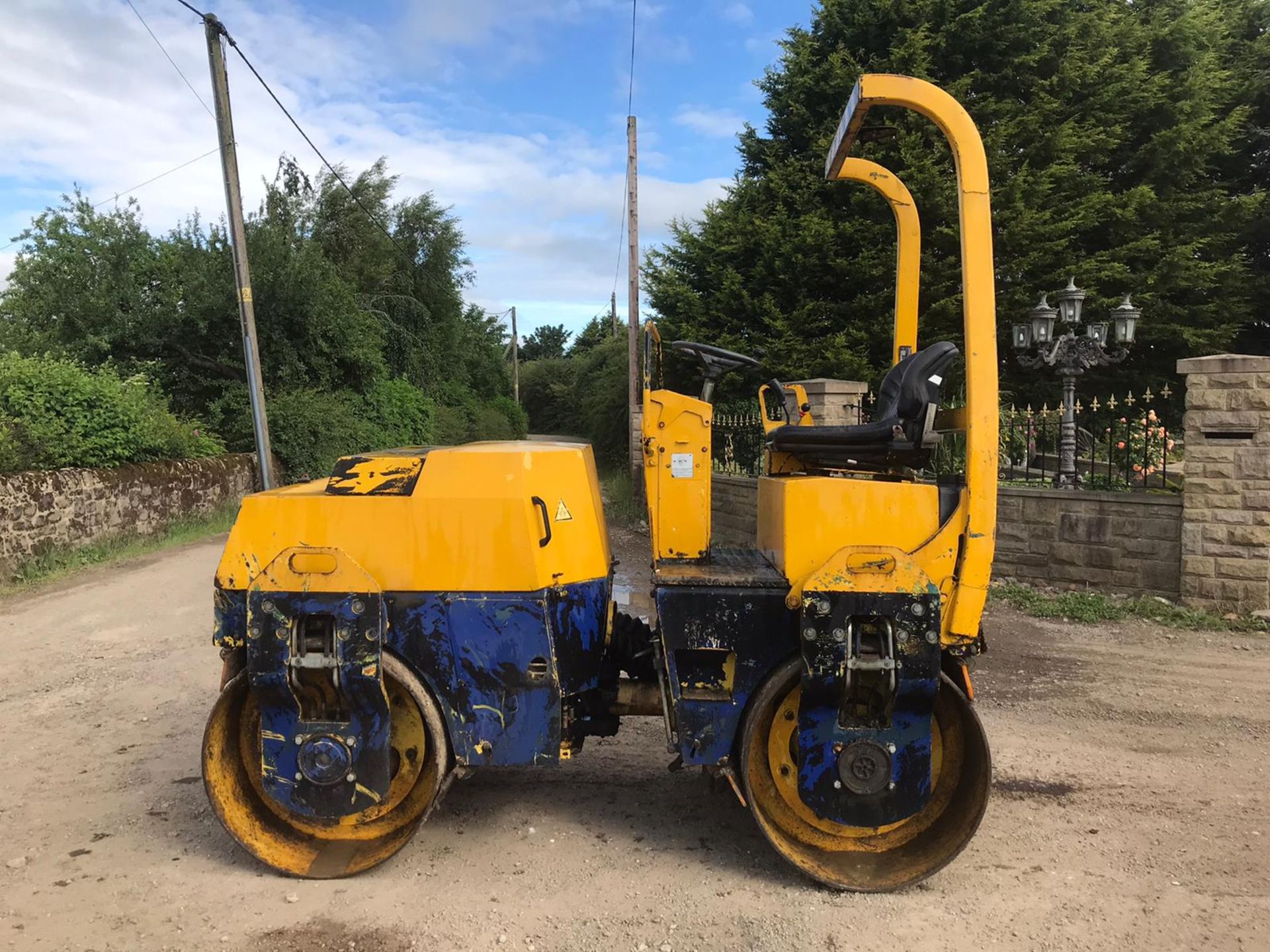 BOMAG 135AD 1350MM DRUM, RUNS, DRIVES AND VIBRATES *PLUS VAT*