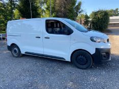 2018/68 REG PEUGEOT EXPERT BLUE HDI PROFESSIONAL STANDARD PANEL VAN, SHOWING 0 FORMER KEEPERS