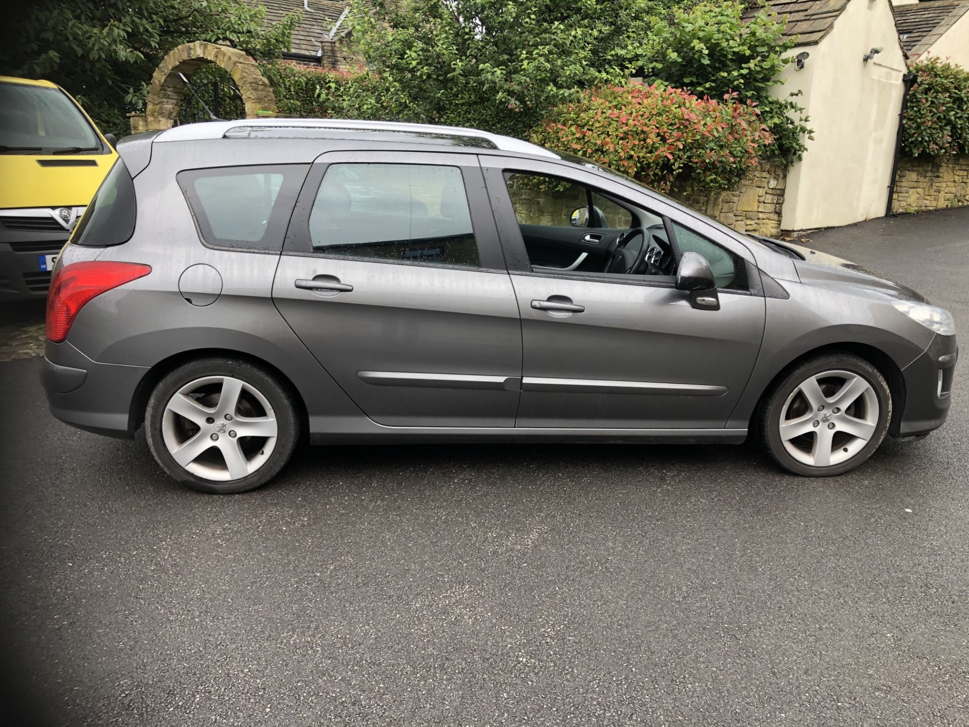 2008/58 REG PEUGEOT 308 SPORT SW HDI 110HP 1.6 DIESEL GREY ESTATE, SHOWING 2 FORMER KEEPERS *NO VAT* - Image 8 of 17