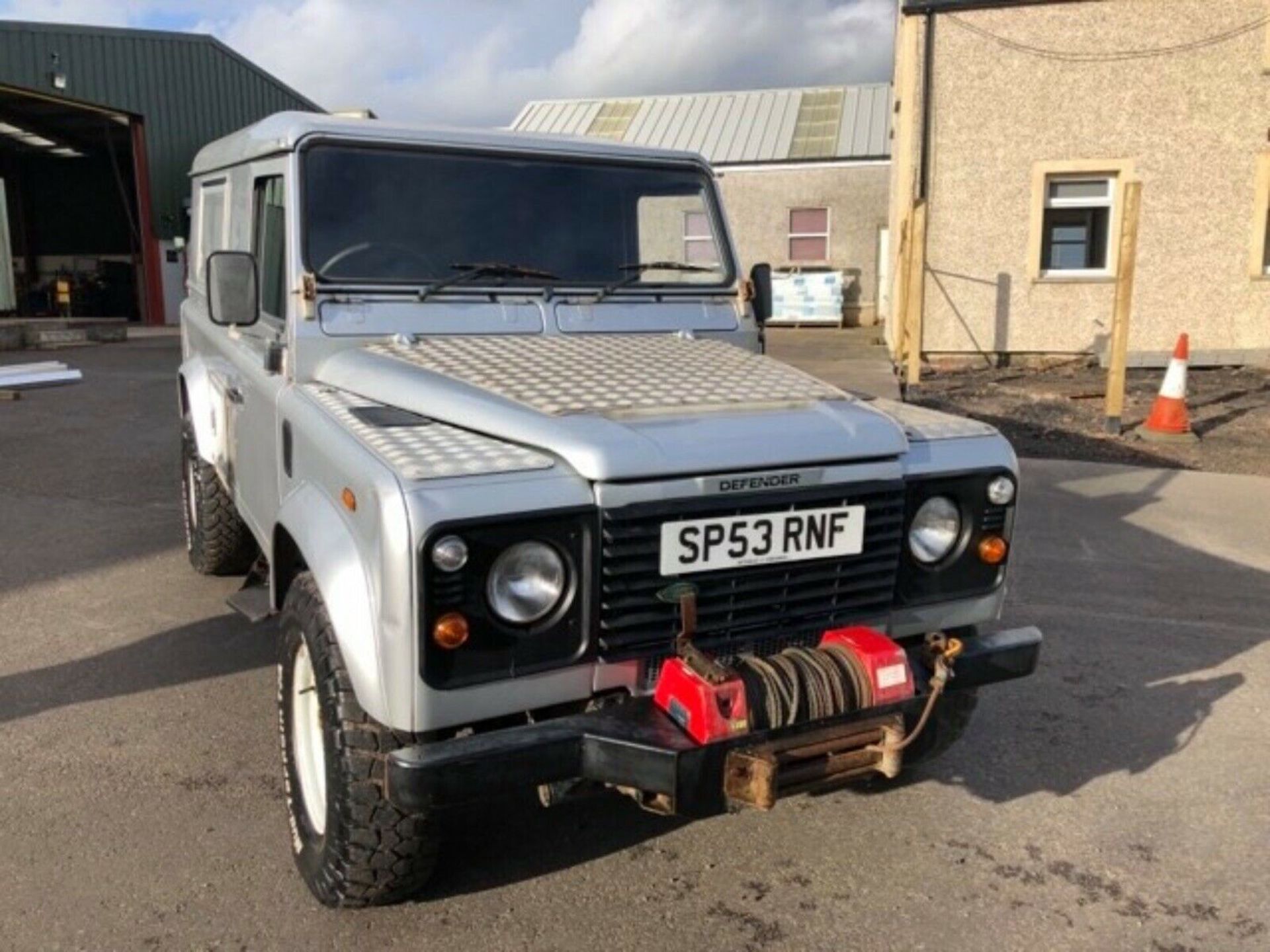 2003/53 REG LAND ROVER DEFENDER 110 HARD TOP TD5 COMMERCIAL 2.5 DIESEL SILVER LIGHT 4X4 UTILITY - Image 2 of 12