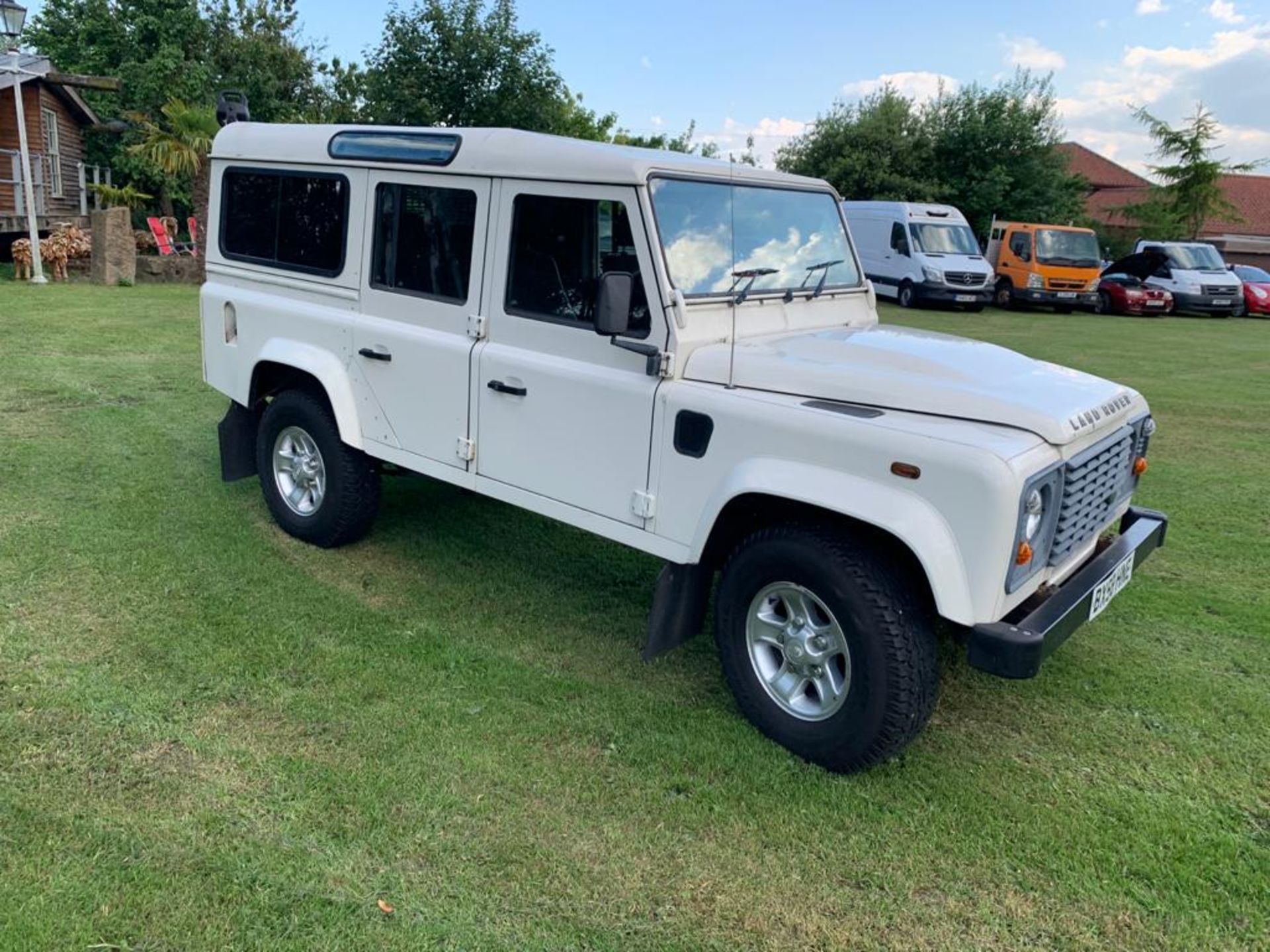 2008/58 REG LAND ROVER 110 LWB DEFENDER COUNTY STATION WAGON 2.4 DIESEL 120BHP OWNED BY BT OPENREACH - Image 2 of 29