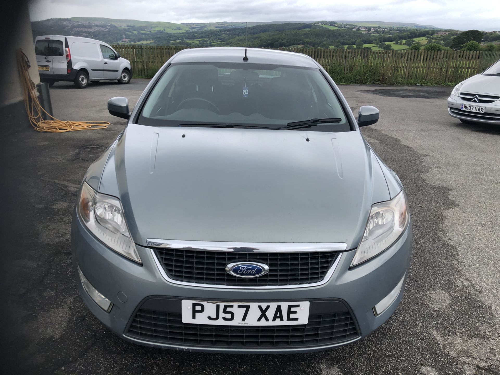 2007/57 REG FORD MONDEO ZETEC TDCI 140 2.0 DIESEL 140HP GREY 5DR HATCHBACK, SHOWING 2 FORMER KEEPERS - Image 2 of 12