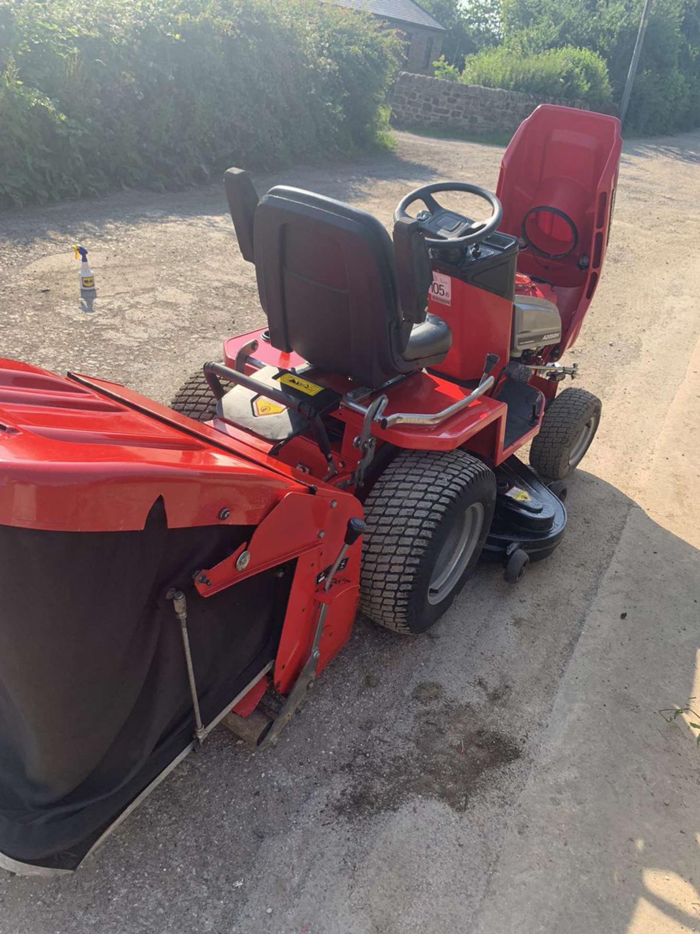 COUNTAX A20-50 RIDE ON LAWN MOWER, RUNS AND WORKS WELL, IN GOOD CONDITION *NO VAT* - Image 6 of 6