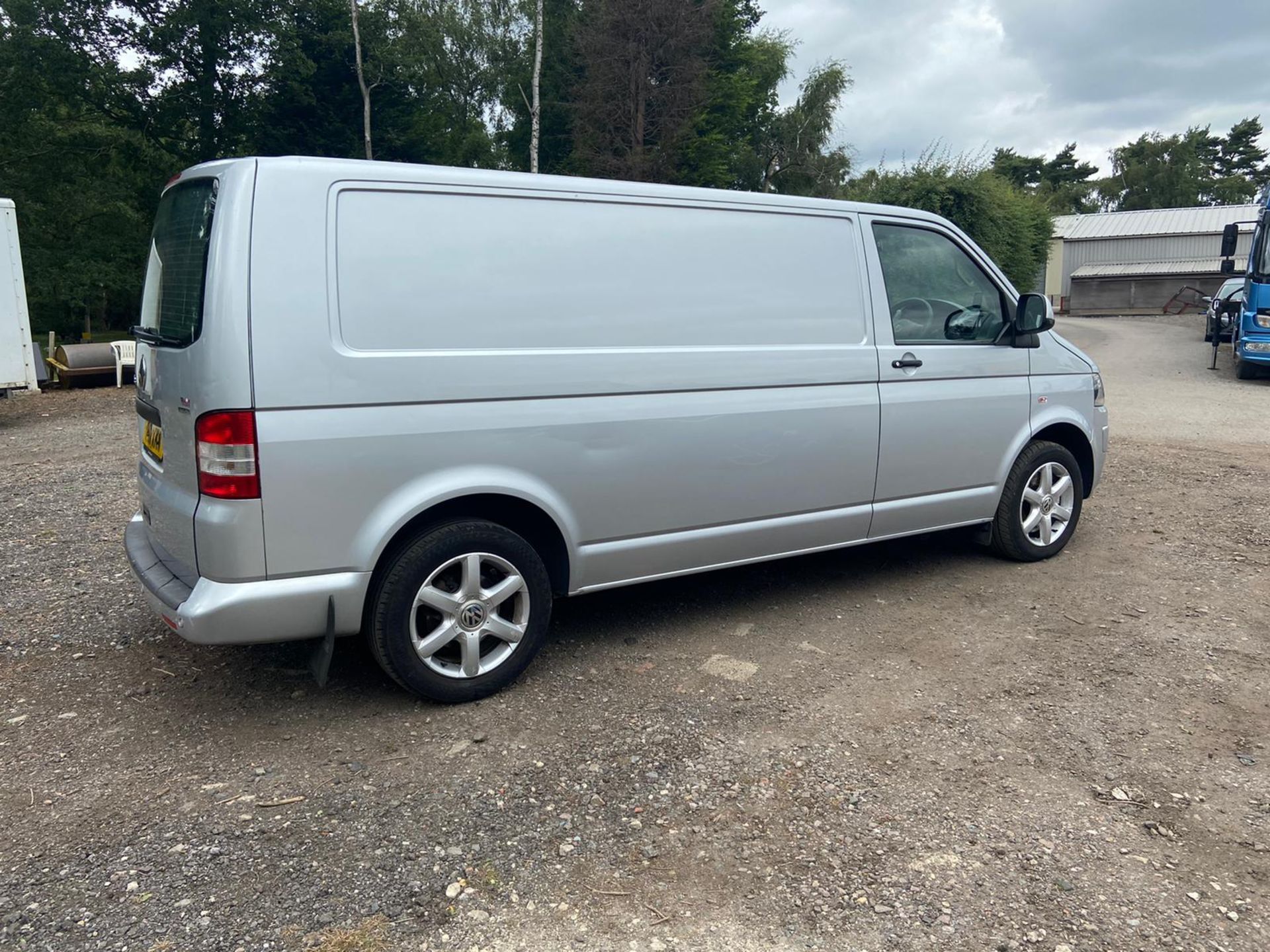 2011/11 REG VOLKSWAGEN TRANSPORTER T30 TDI 4MOTION 4WD DSG 2.0 DIESEL PANEL VAN 180 BHP *NO VAT* - Image 6 of 12