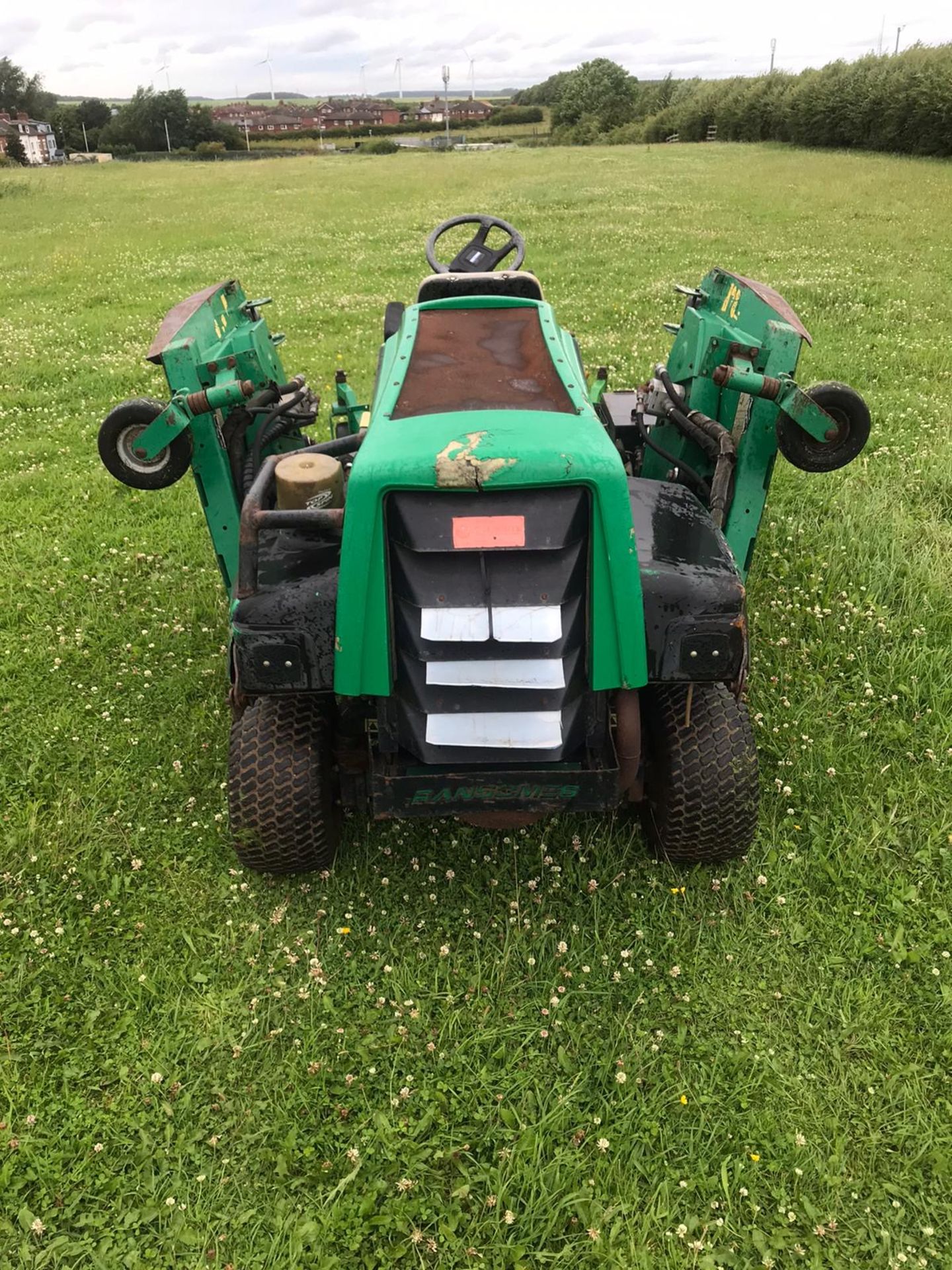 RANSOMES HR6010 BATWING RIDE ON LAWN MOWER, YEAR 2007, ONLY DONE 3431 HOURS *NO VAT* - Image 7 of 13