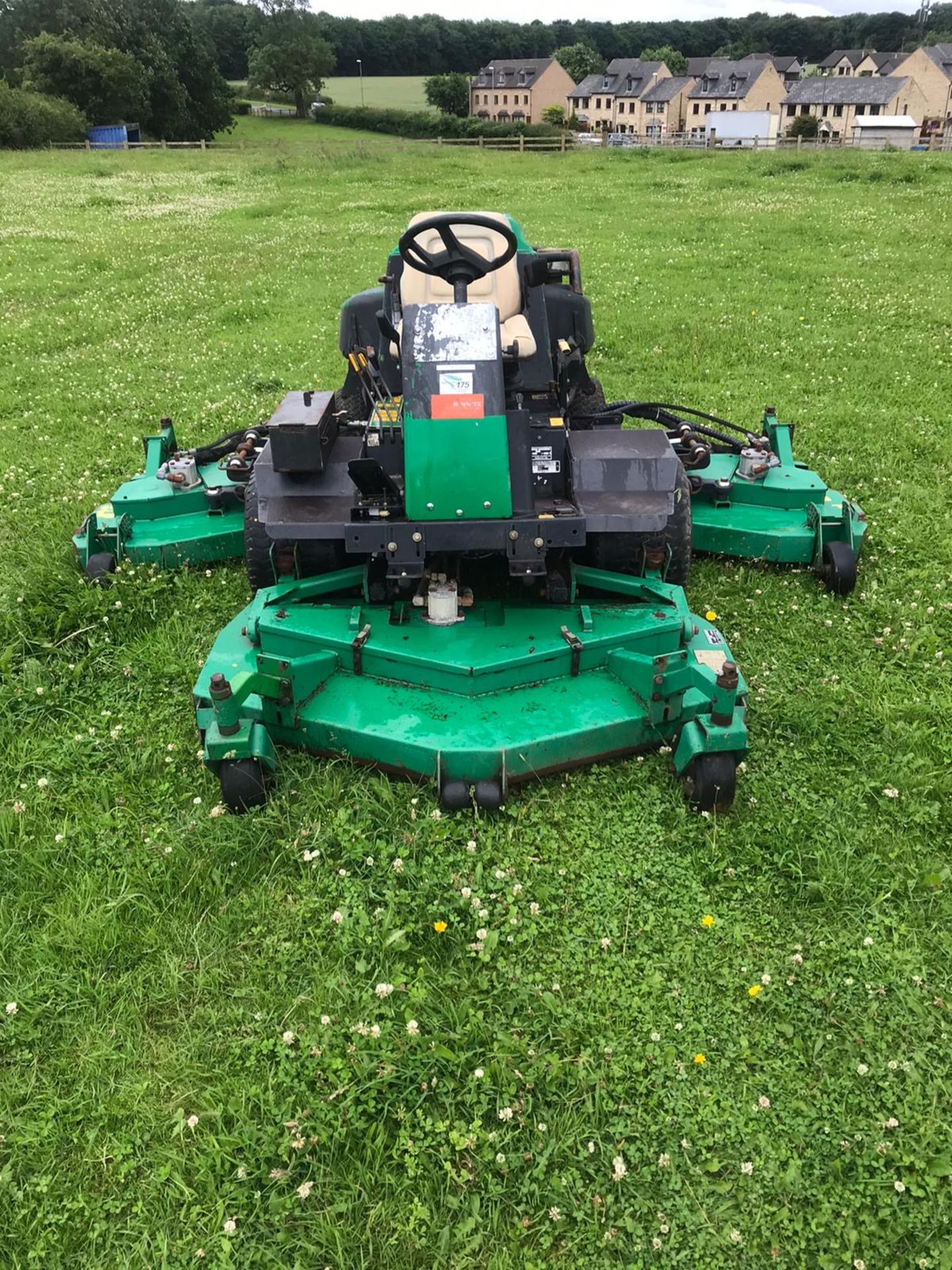 RANSOMES HR6010 BATWING RIDE ON LAWN MOWER, YEAR 2007, ONLY DONE 3431 HOURS *NO VAT* - Image 4 of 13