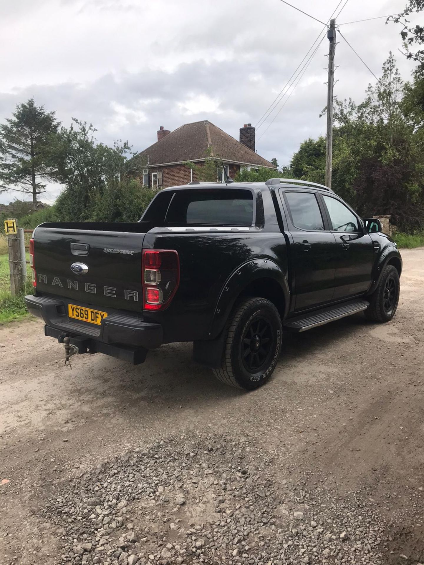 2019/69 REG FORD RANGER WILDTRAK ECOBLUE 4 2.0 DIESEL BLACK PICK-UP 210HP, SHOWING 0 FORMER KEEPERS - Image 4 of 9