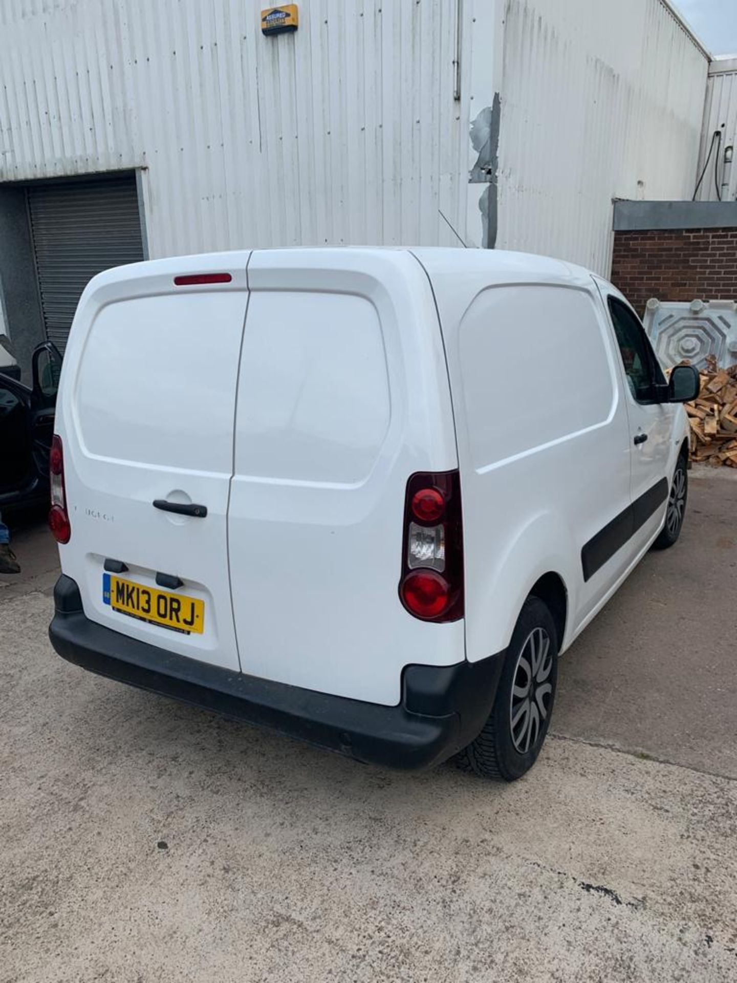 2013/13 REG PEUGEOT PARTNER HDI PROFESSIONAL L1 625 1.6 DIESEL WHITE PANEL VAN 75HP *NO VAT* - Image 2 of 6