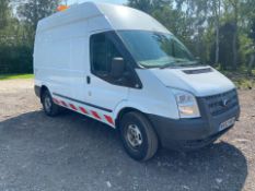 2012/62 REG FORD TRANSIT 100 T350 RWD 2.2 DIESEL VAN WITH 110V ELECTRICS, SHOWING 0 FORMER KEEPERS
