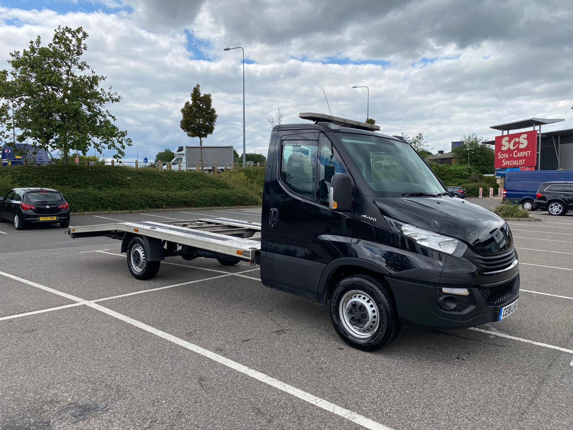 2018/18 REG IVECO DAILY 35S14 RECOVERY TRUCK 2.3 DIESEL MANUAL 135HP, SHOWING 1 FORMER KEEPER